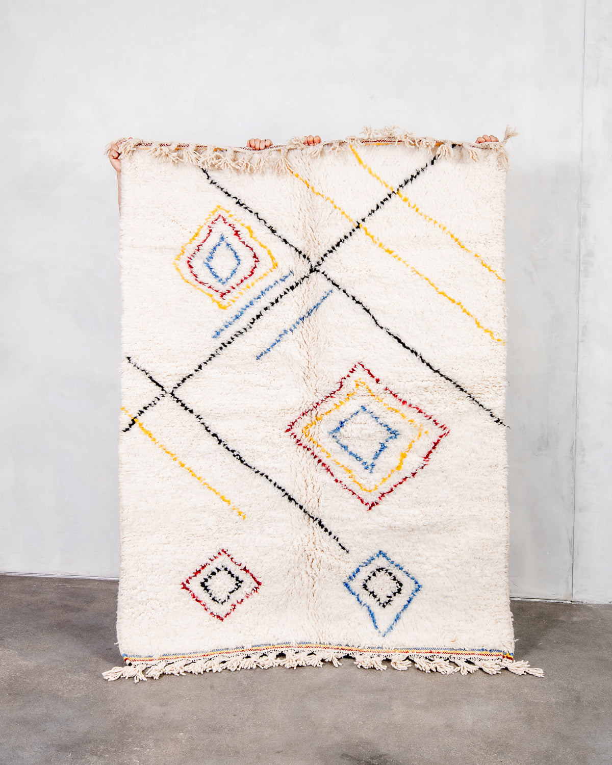 Modern designer handcrafted Berber rug from morocco Beniourain with beautiful colors and patterns