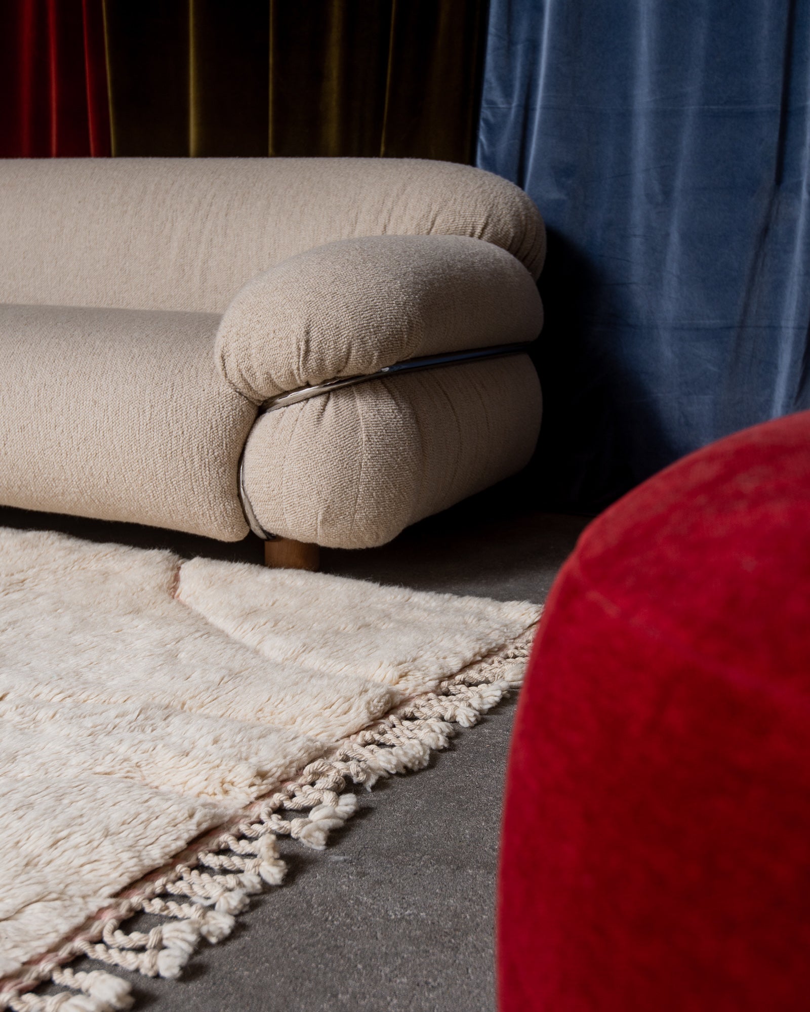 Modern, designer, handcrafted 100% sheep’s wool Berber rug from Morocco. Beni M’rirt carpet with beautiful colours and patterns and fluffy wool texture.