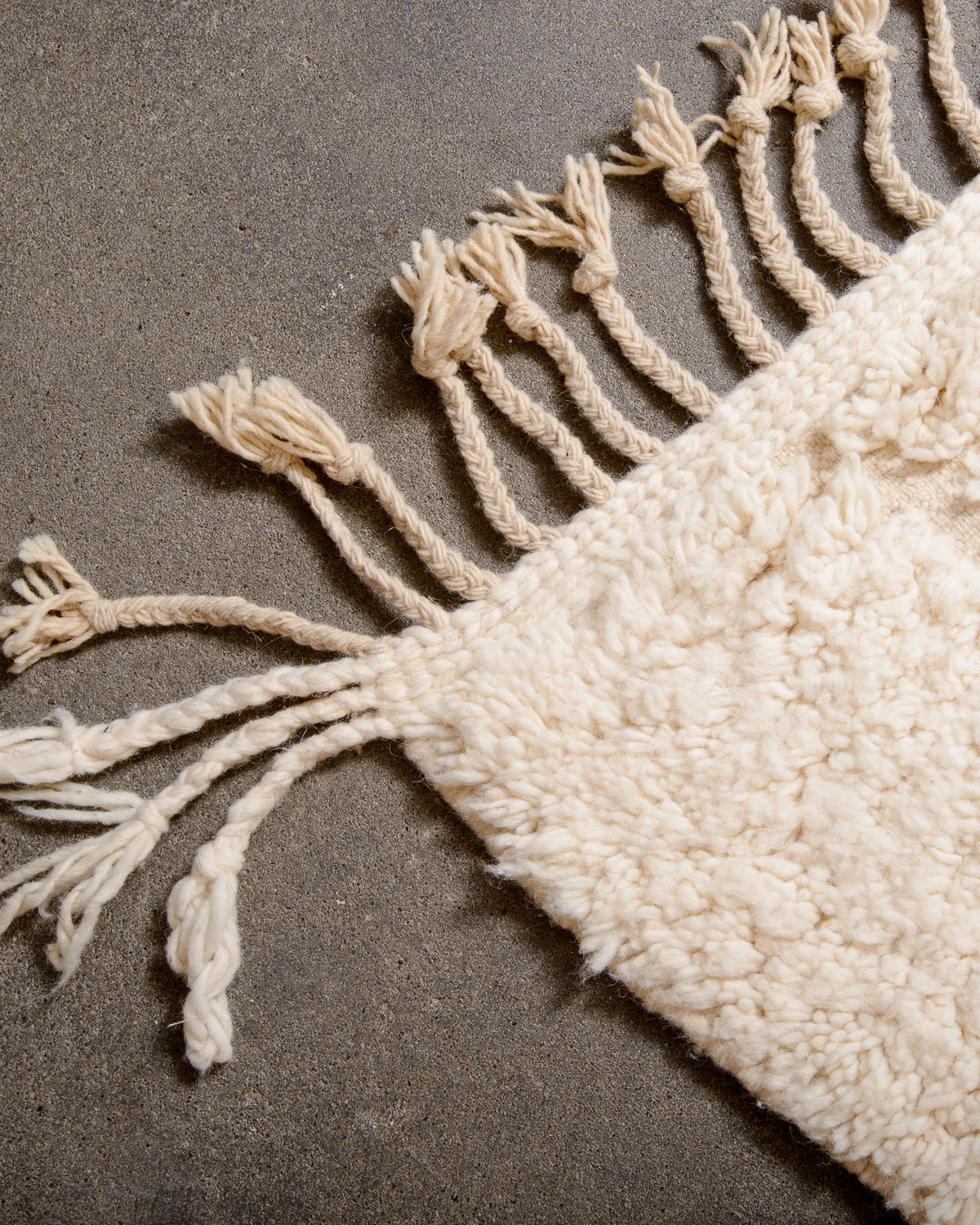 Modern, designer, handcrafted Berber rug from Morocco. Beniourain carpet with minimalist design, natural wool pile and a fluffy texture.