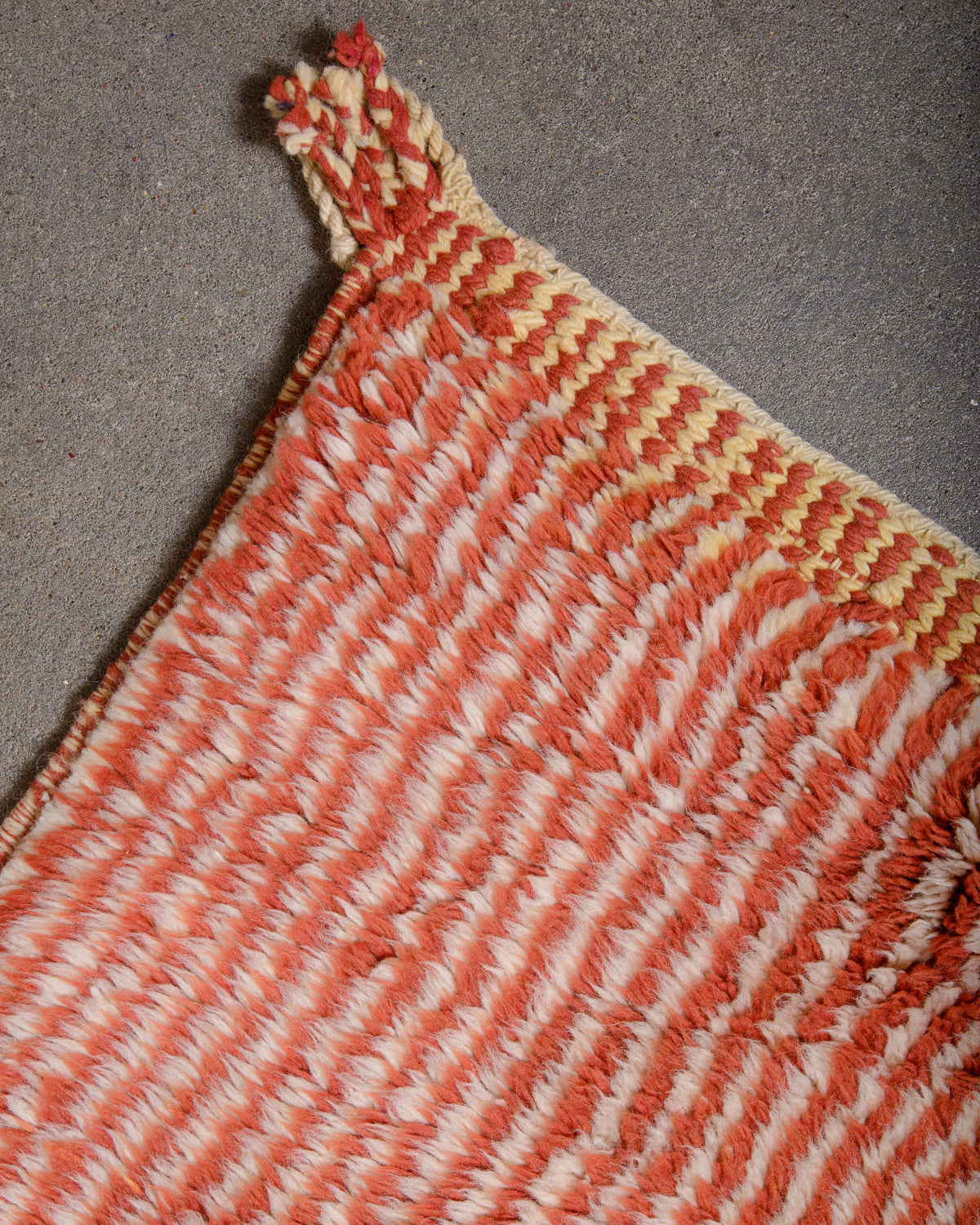 Modern, designer, handcrafted 100% sheep’s wool Berber rug from Morocco. Beni M’rirt carpet with beautiful colours and patterns and fluffy wool texture.