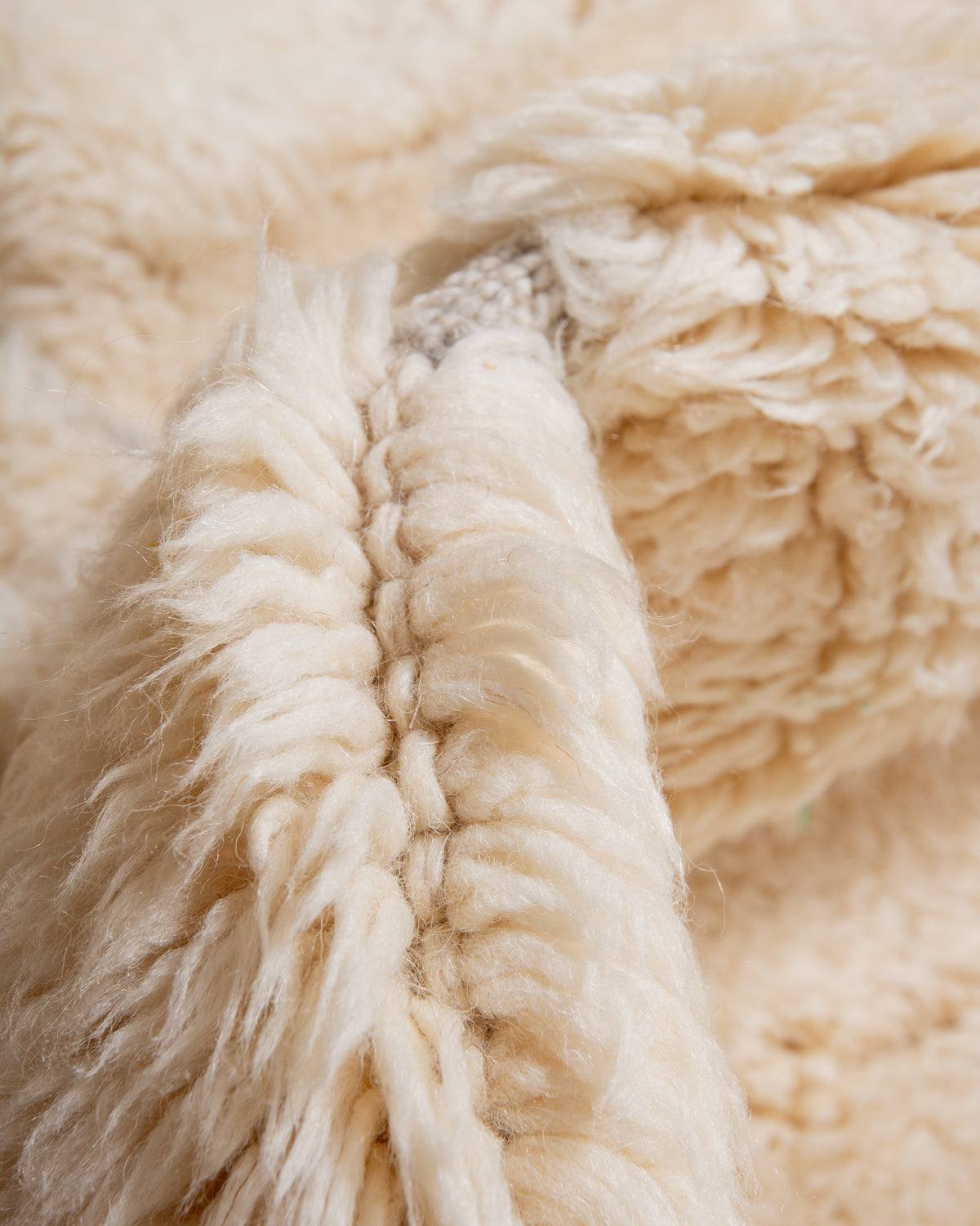 Modern, designer, handcrafted 100% sheep’s wool Berber rug from Morocco. Beni M’rirt carpet with beautiful colours and patterns and fluffy wool texture. 