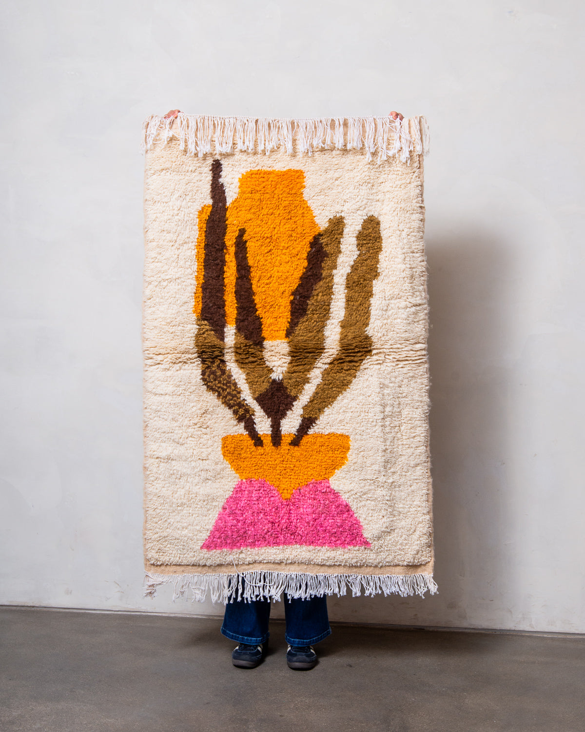 Modern designer handcrafted Berber rug from Morocco. Azilal rug with beautiful colours and patterns. Made of sheep’s wool and colourful cotton.