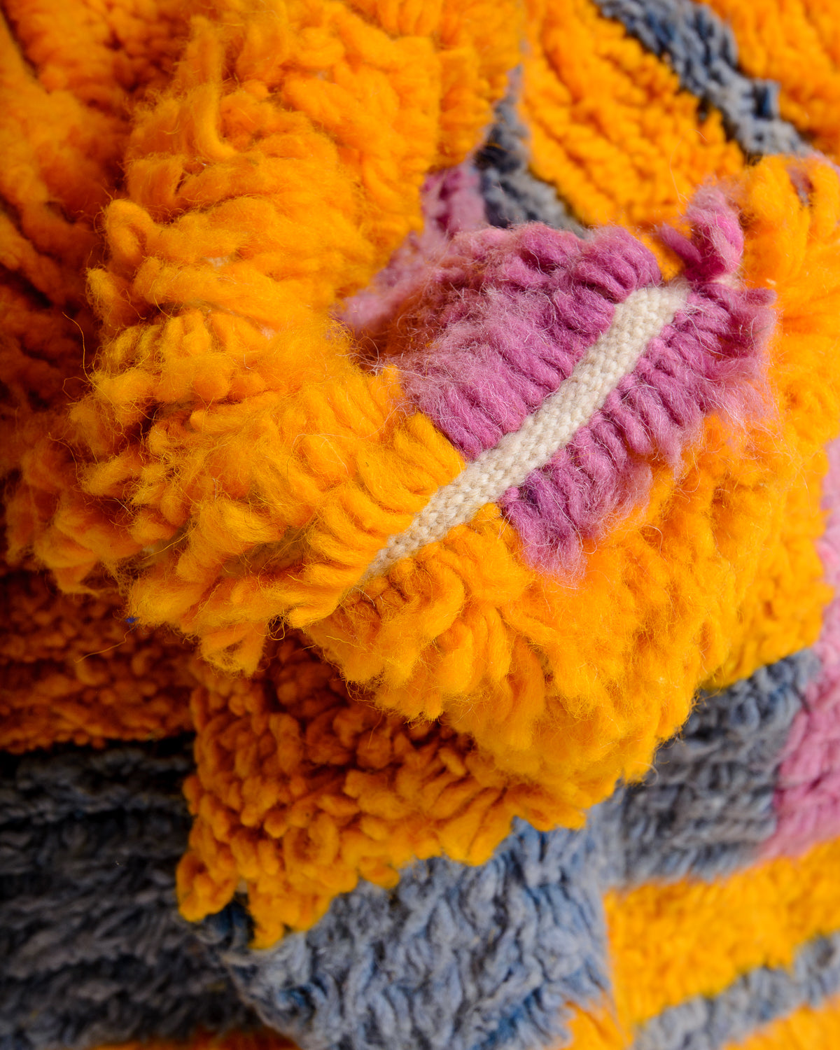 Modern designer handcrafted Berber rug from Morocco. Azilal rug with beautiful colours and patterns. Made of sheep’s wool and colourful cotton.