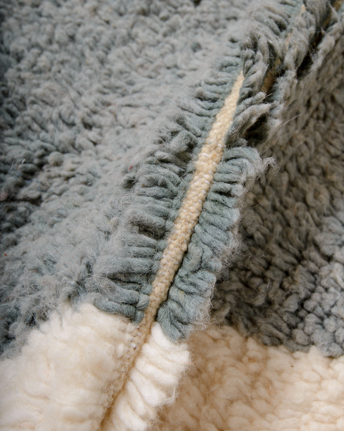 Modern designer handcrafted Berber rug from Morocco. Azilal rug with beautiful colours and patterns. Made of sheep’s wool and colourful cotton.