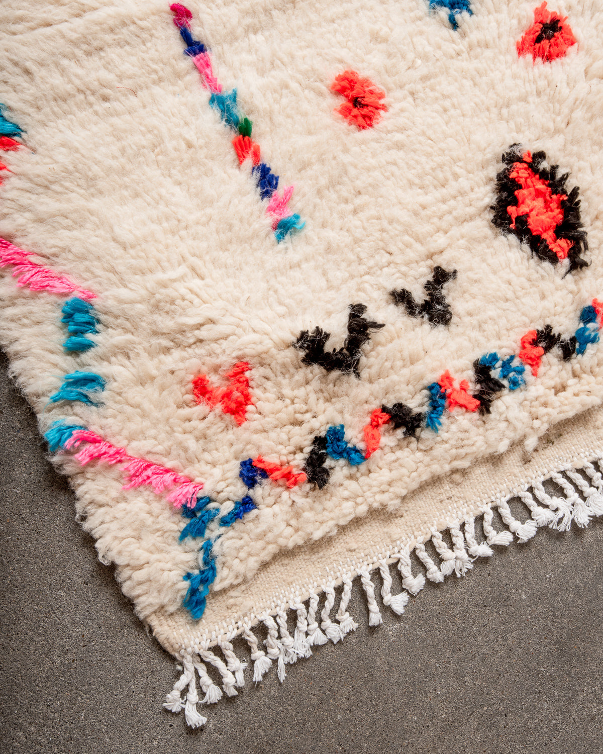 Modern designer handcrafted Berber rug from morocco Azilal with beautiful colors and patterns.
