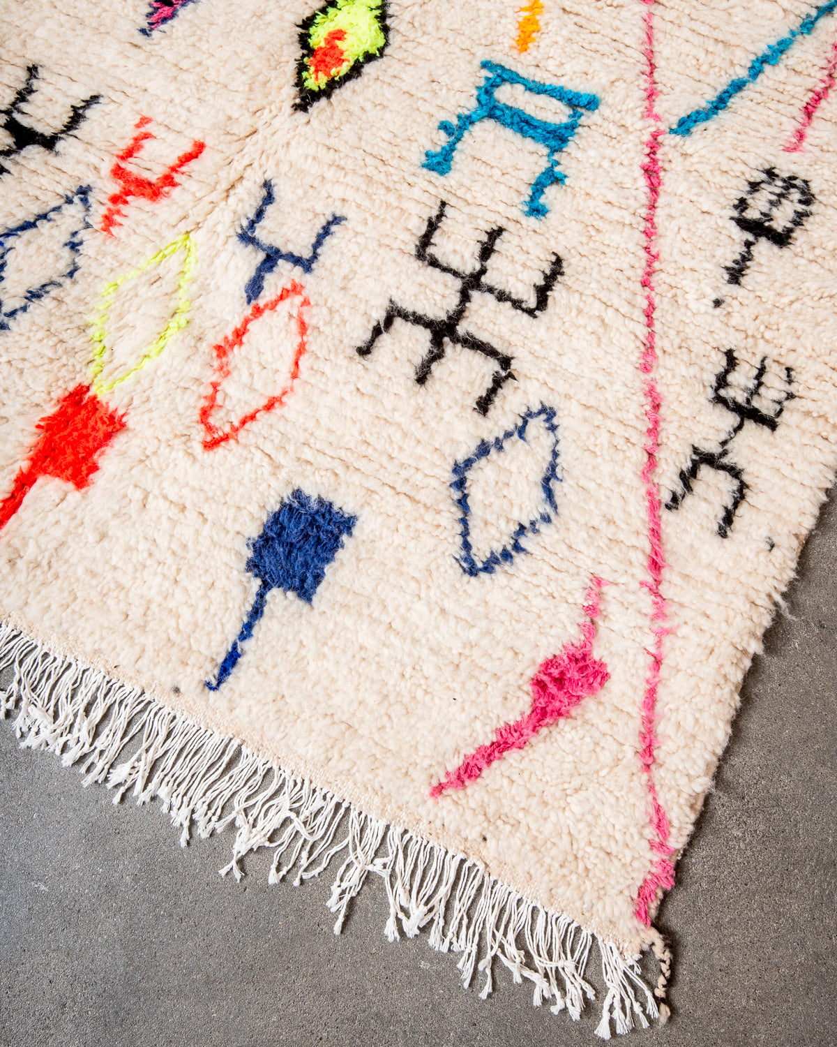 Modern designer handcrafted Berber rug from morocco Azilal with beautiful colors and patterns.