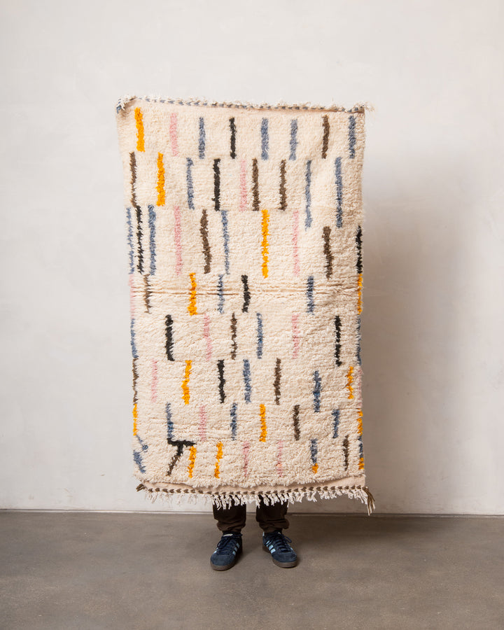 Modern designer handcrafted Berber rug from Morocco. Azilal rug with beautiful colours and patterns. Made of sheep’s wool and colourful cotton.