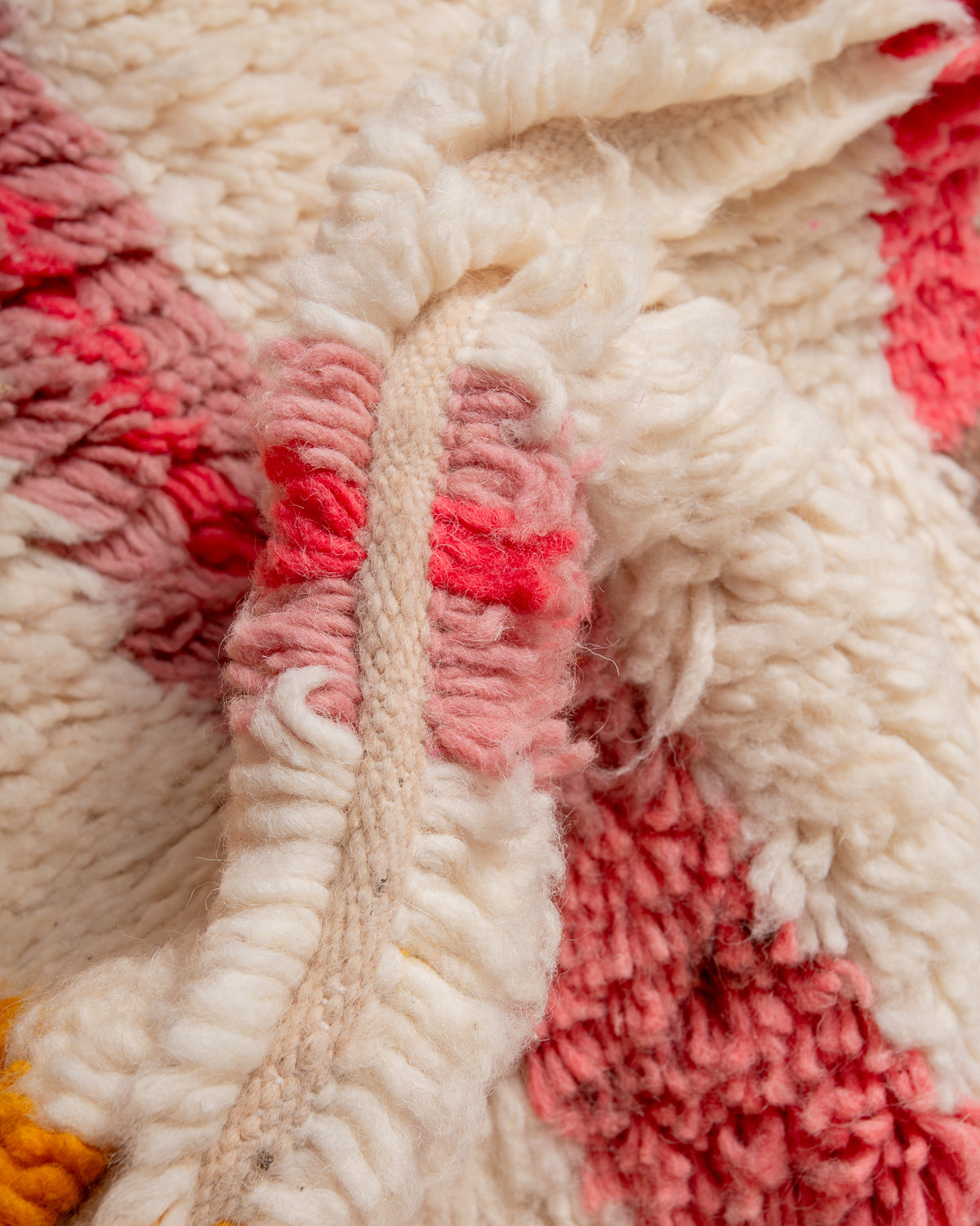 Modern designer handcrafted Berber rug from Morocco. Azilal rug with beautiful colours and patterns. Made of sheep’s wool and colourful cotton.