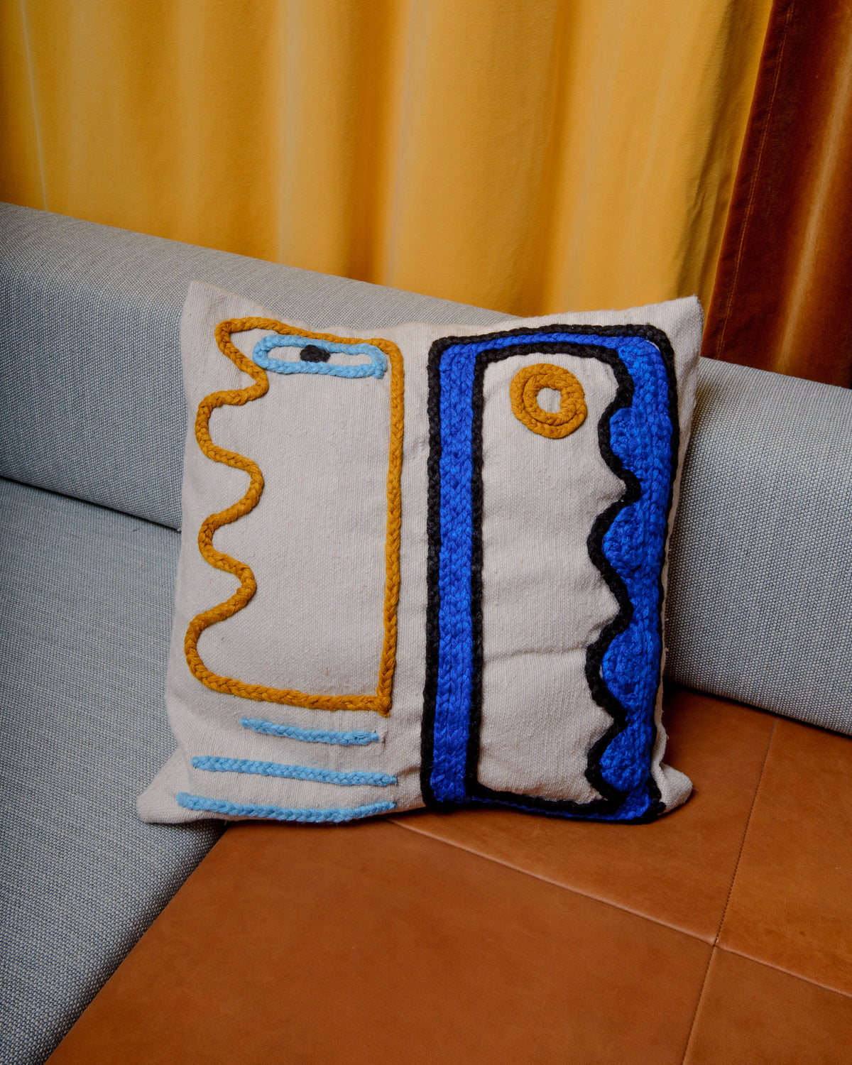 Handcrafted cushion cover from Morocco. Soft Wool cushion with modern, embroidered design.
