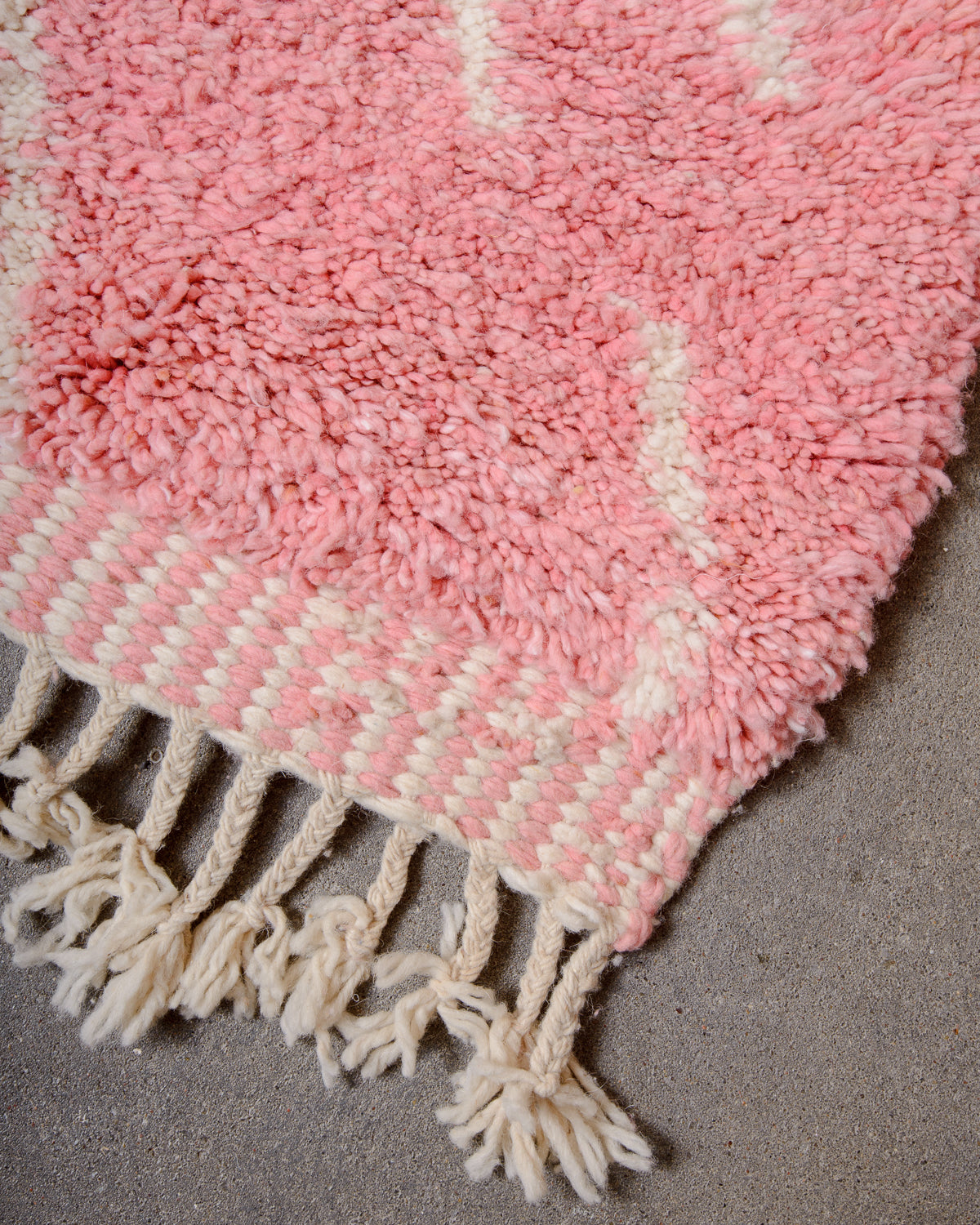 Modern, designer, handcrafted Berber rug from Morocco. Beniourain carpet with beautiful colours and patterns and fluffy wool texture. 