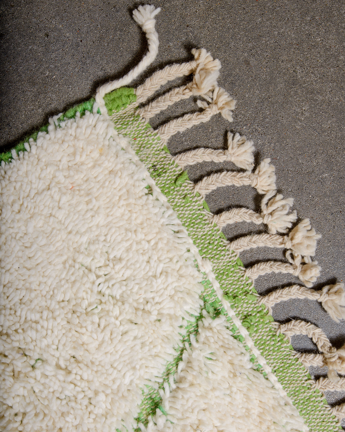 Modern, designer, handcrafted Berber rug from Morocco. Beniourain carpet with minimalist design, natural wool pile and a fluffy texture.