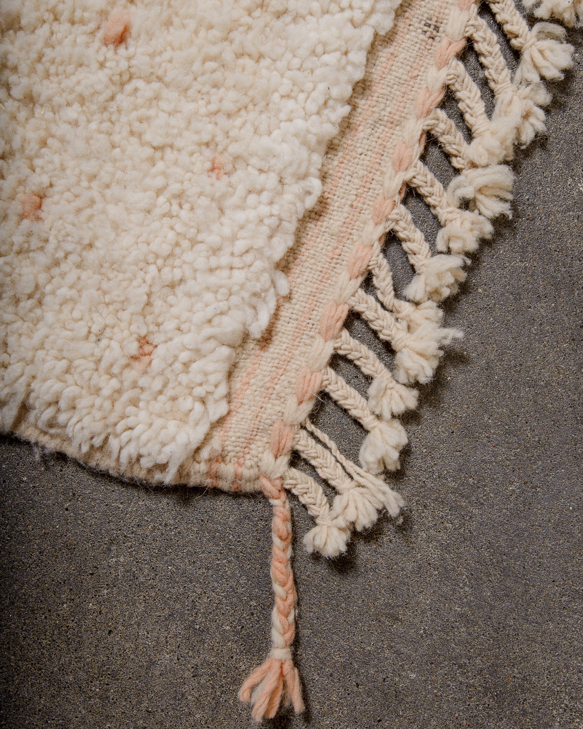 Modern, designer, handcrafted Berber rug from Morocco. Beniourain carpet with minimalist design, natural wool pile and a fluffy texture.