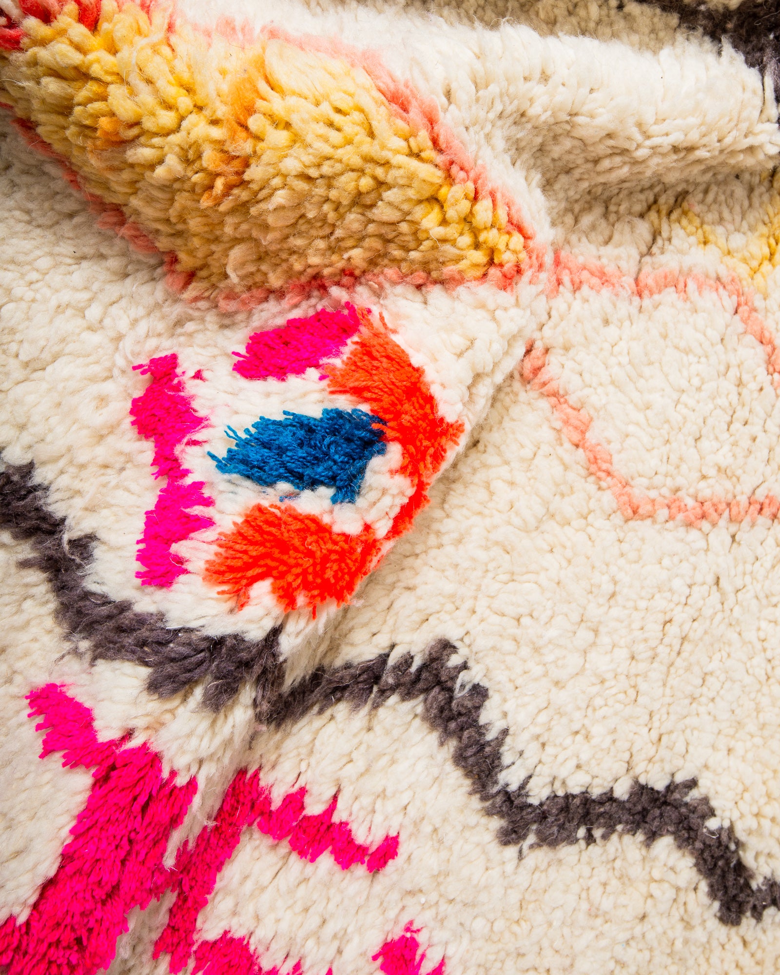 Modern, designer, handcrafted Berber rug from Morocco. Vintage carpet with beautiful colours and patterns and fluffy texture.