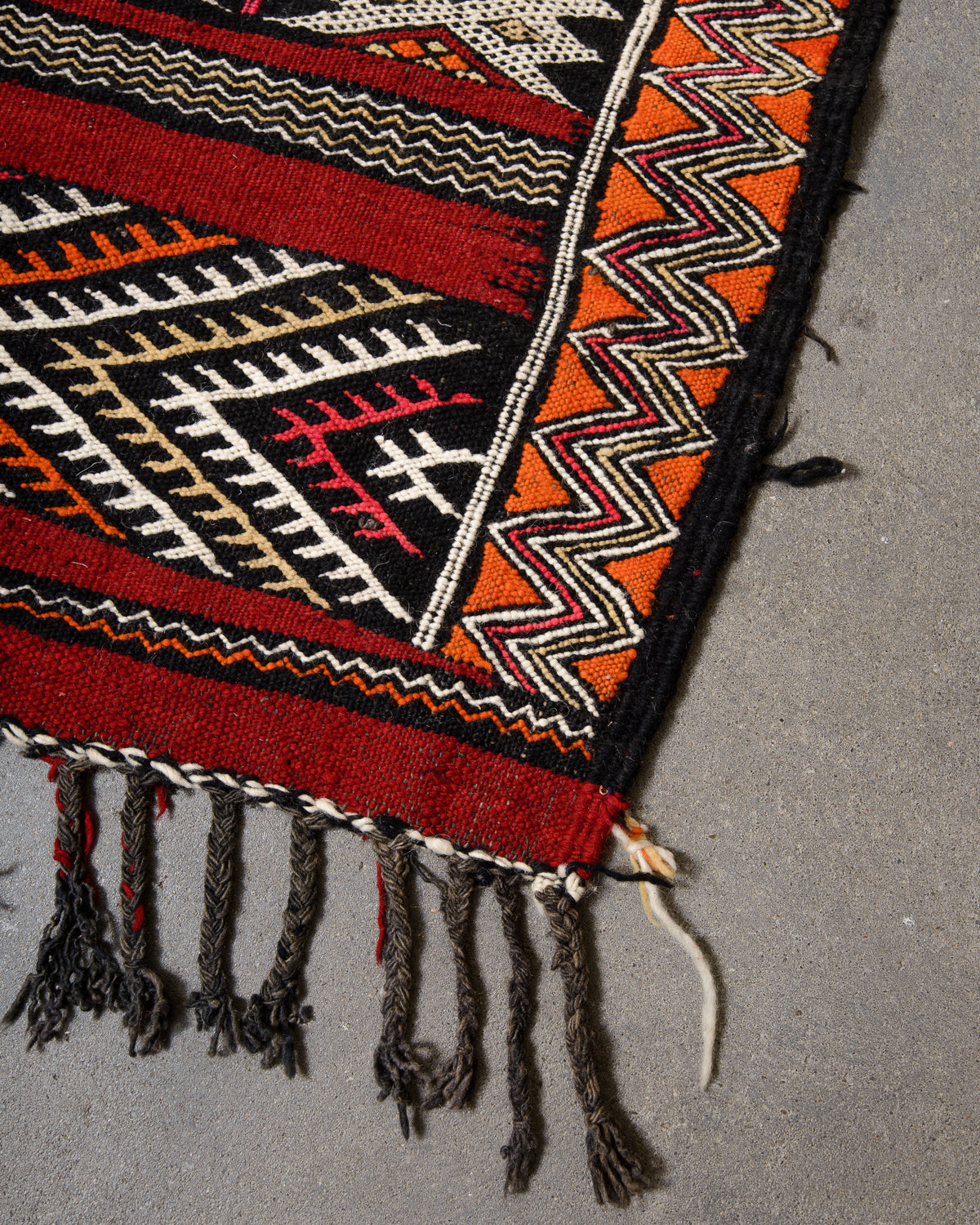 Modern, designer, handcrafted Berber rug from Morocco. Vintage Kelim carpet with beautiful designs and robust flat weave out of wool.