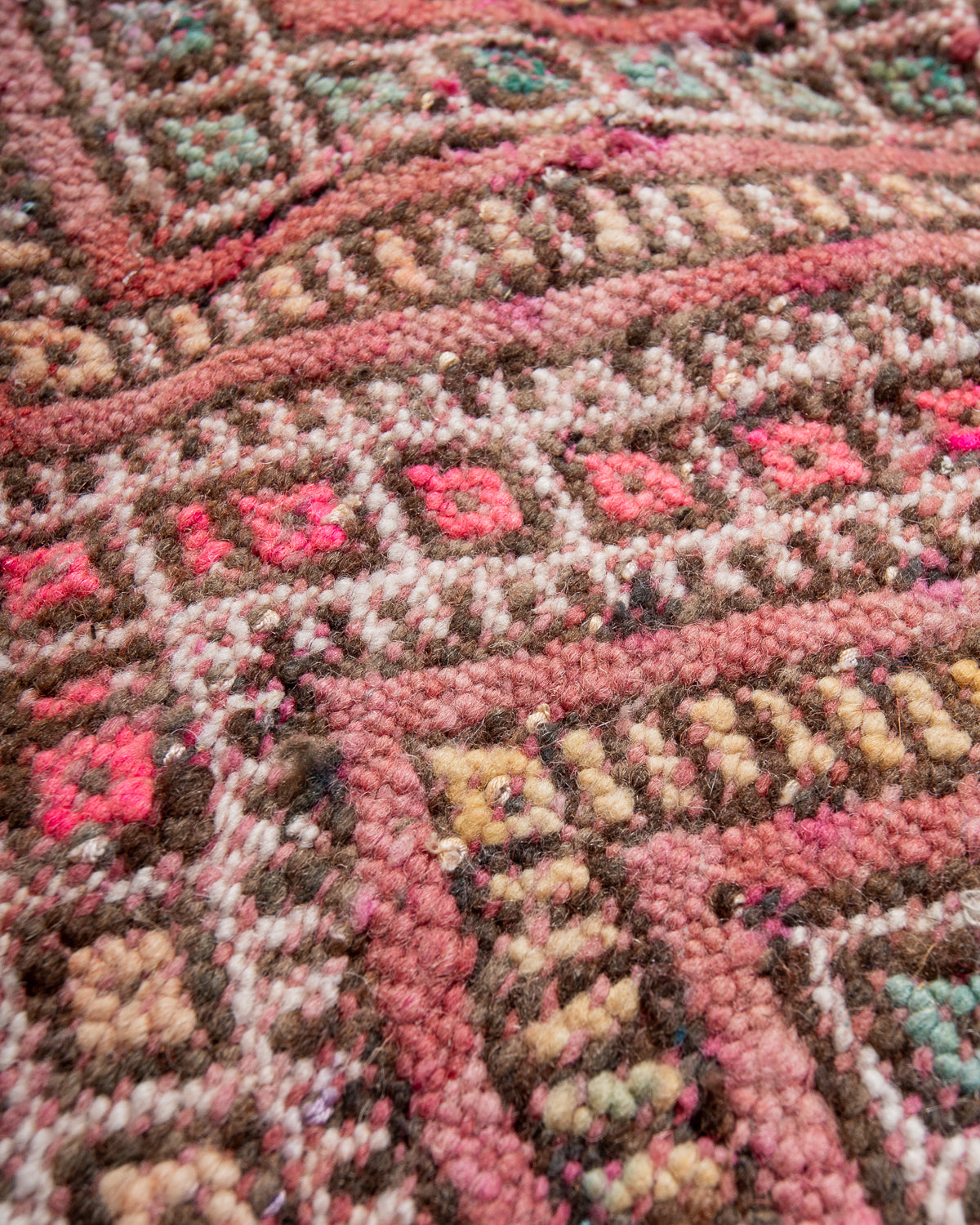 Modern, designer, handcrafted Berber rug from Morocco. Vintage Kelim carpet with beautiful designs and robust flat weave out of wool.