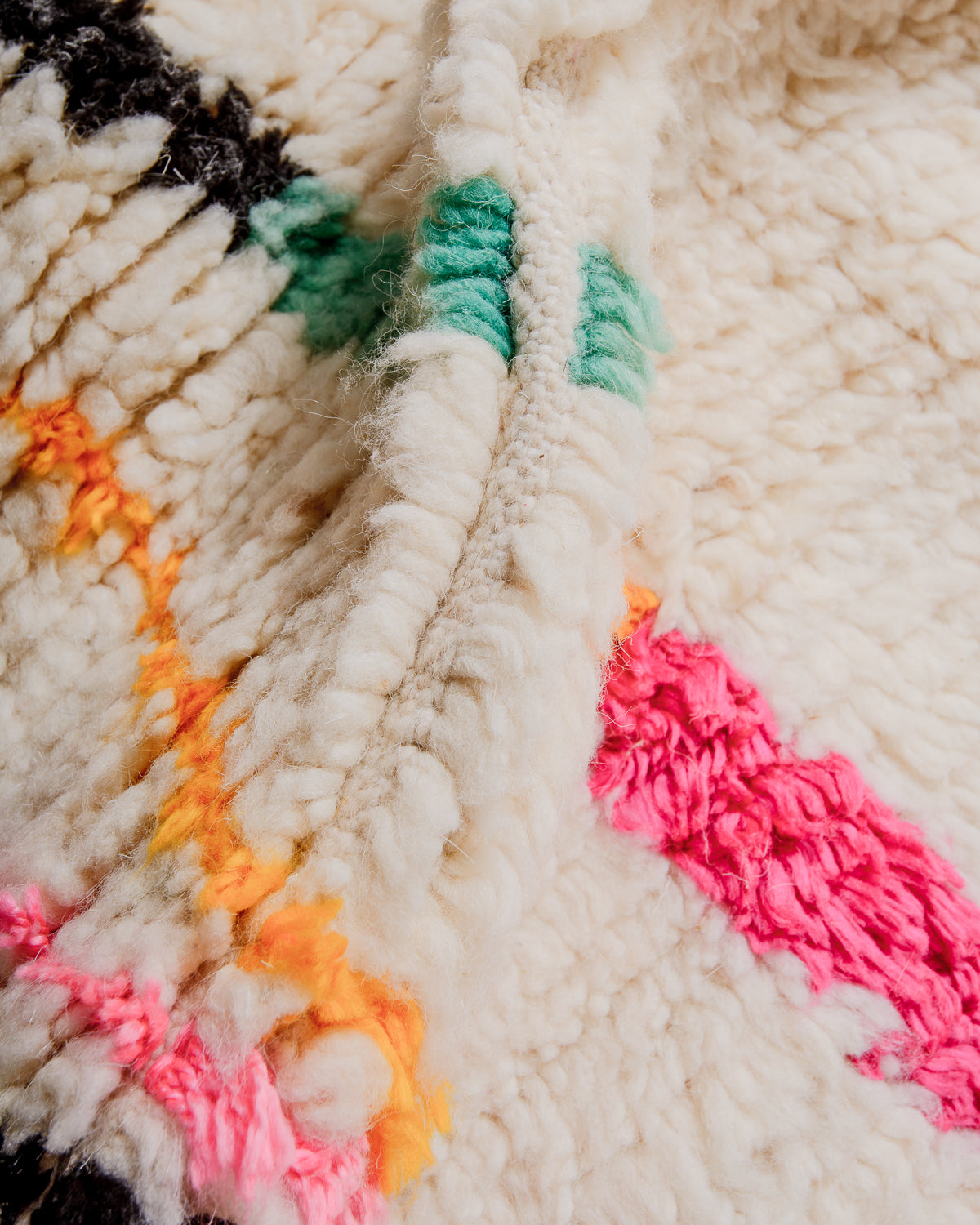 Detail of Azilal rug showing the fluffy wool and the spacing between the rows.