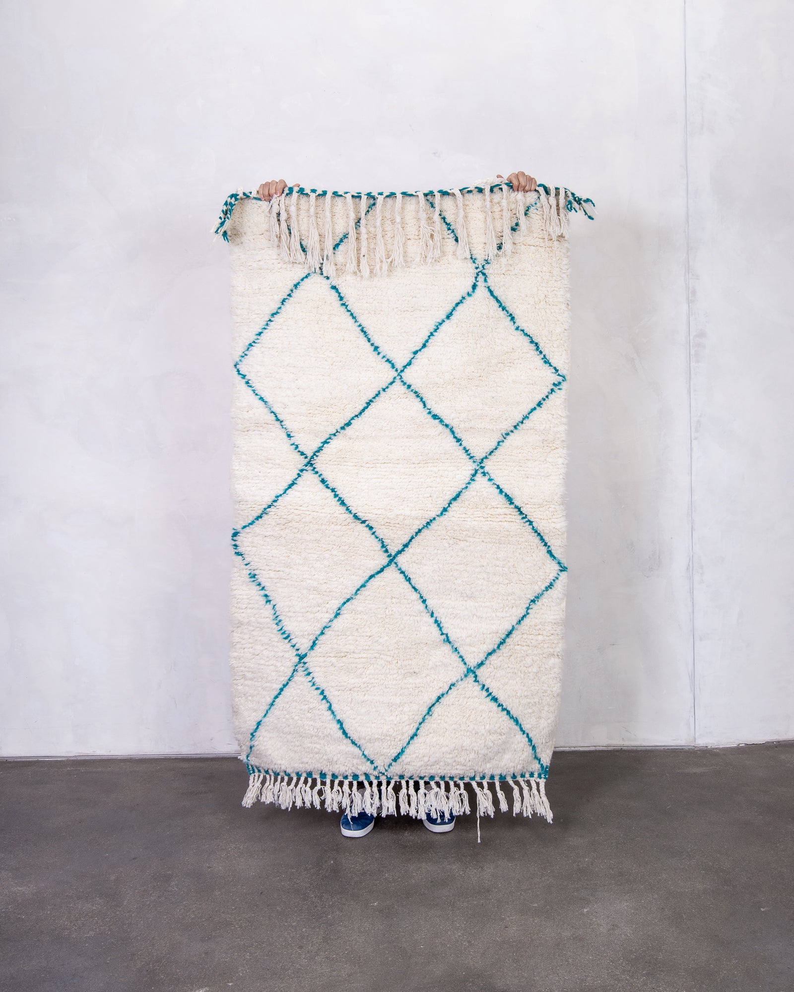 Modern designer handcrafted Berber rug from morocco Beniourain with beautiful colors and patterns