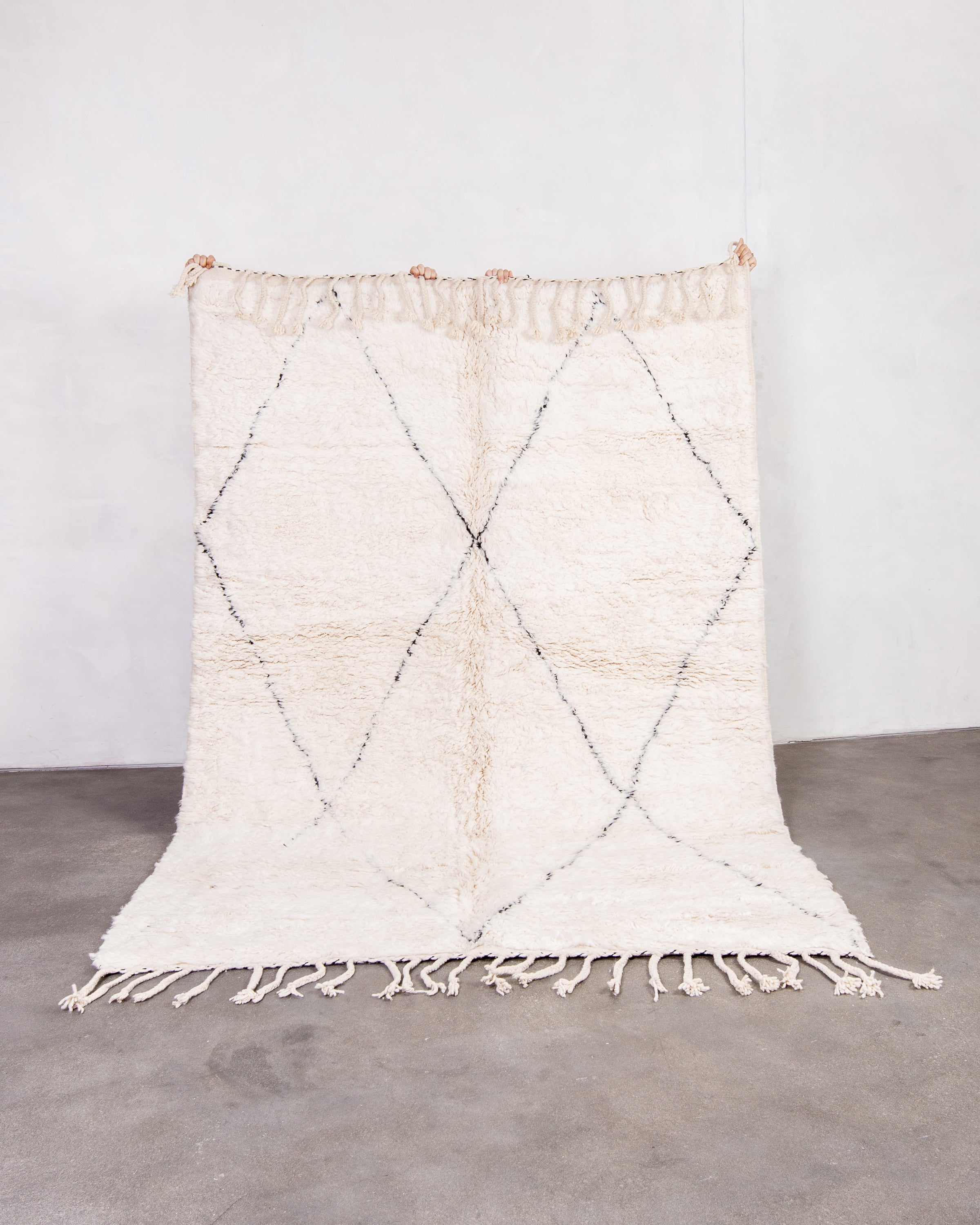 Modern designer handcrafted Berber rug from morocco Beniourain with beautiful colors and patterns