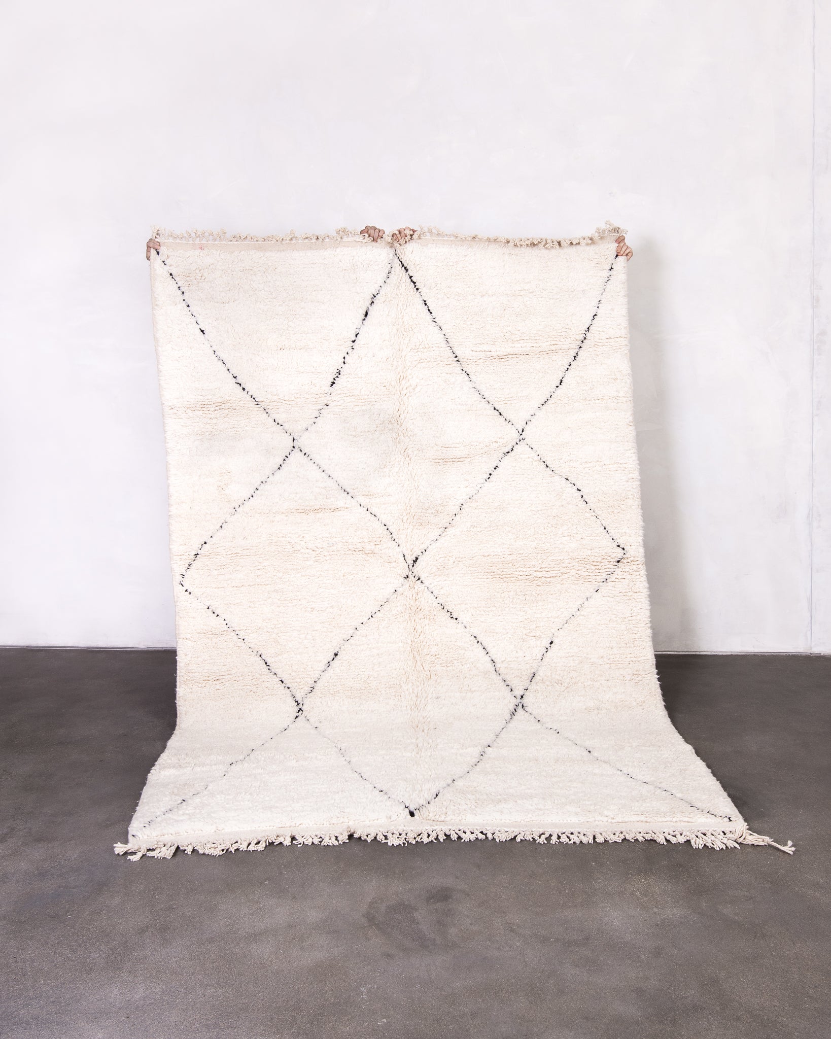 Modern designer handcrafted Berber rug from morocco Beniourain with beautiful colors and patterns