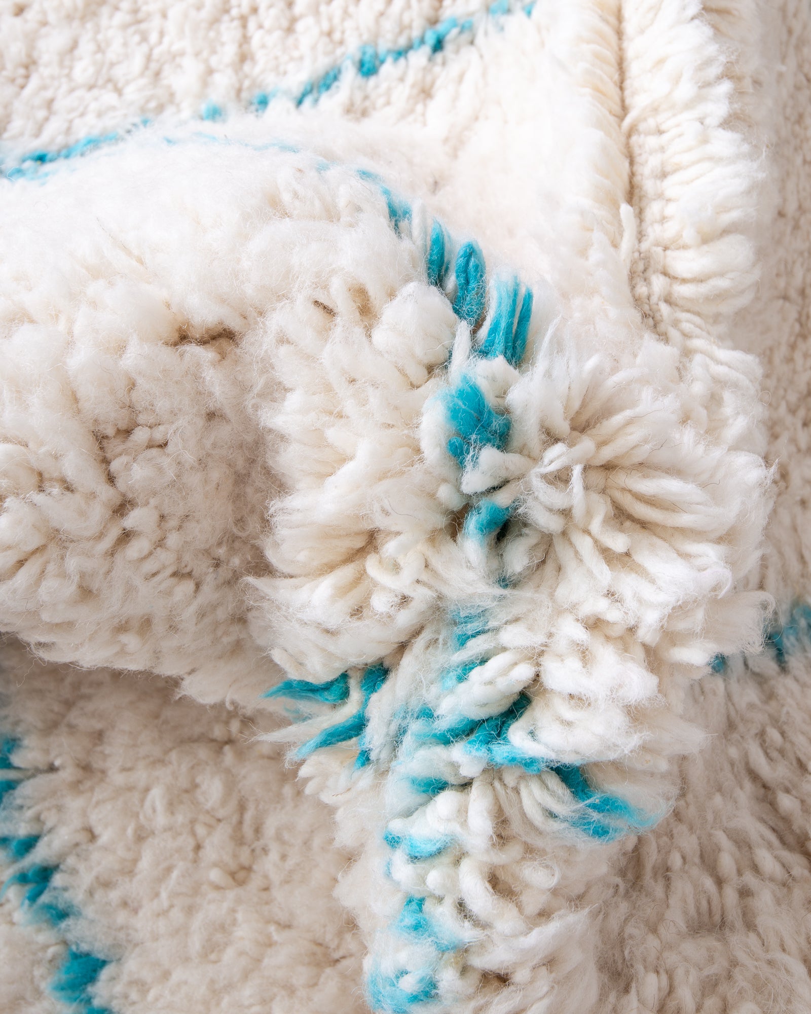 Modern designer handcrafted Berber rug from morocco Beniourain with beautiful colors and patterns