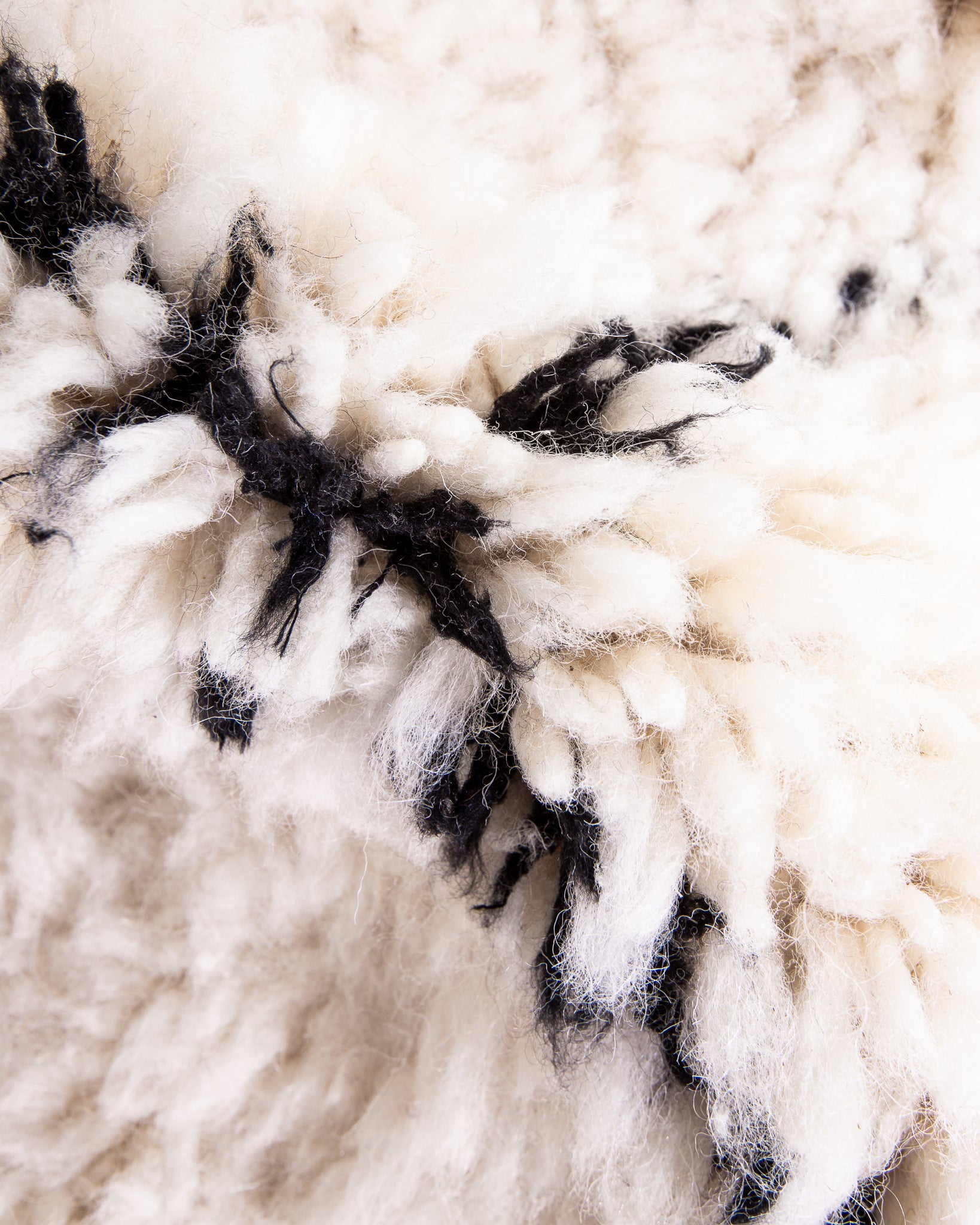 Modern designer handcrafted Berber rug from morocco Beniourain with beautiful colors and patterns