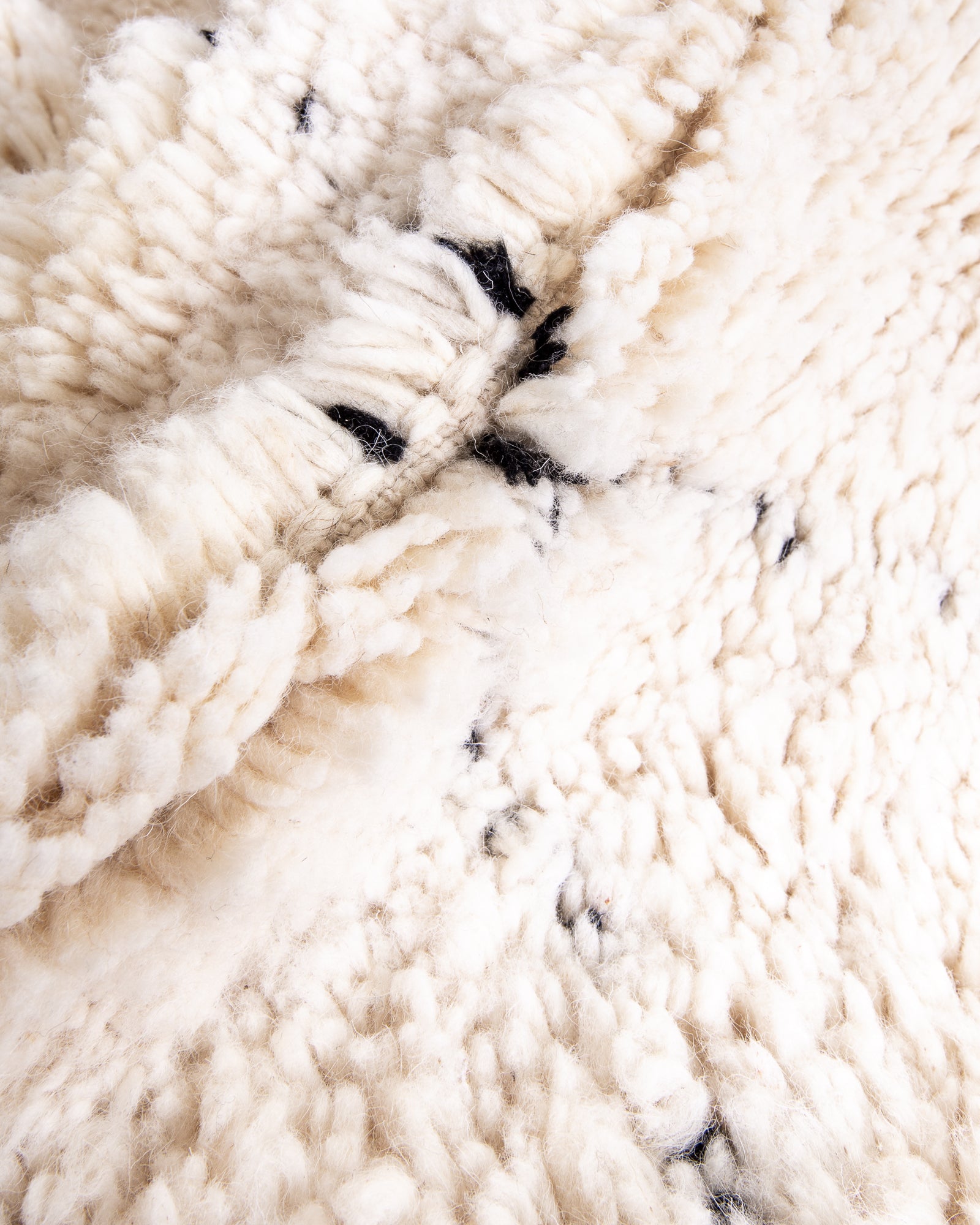 Modern designer handcrafted Berber rug from morocco Beniourain with beautiful colors and patterns