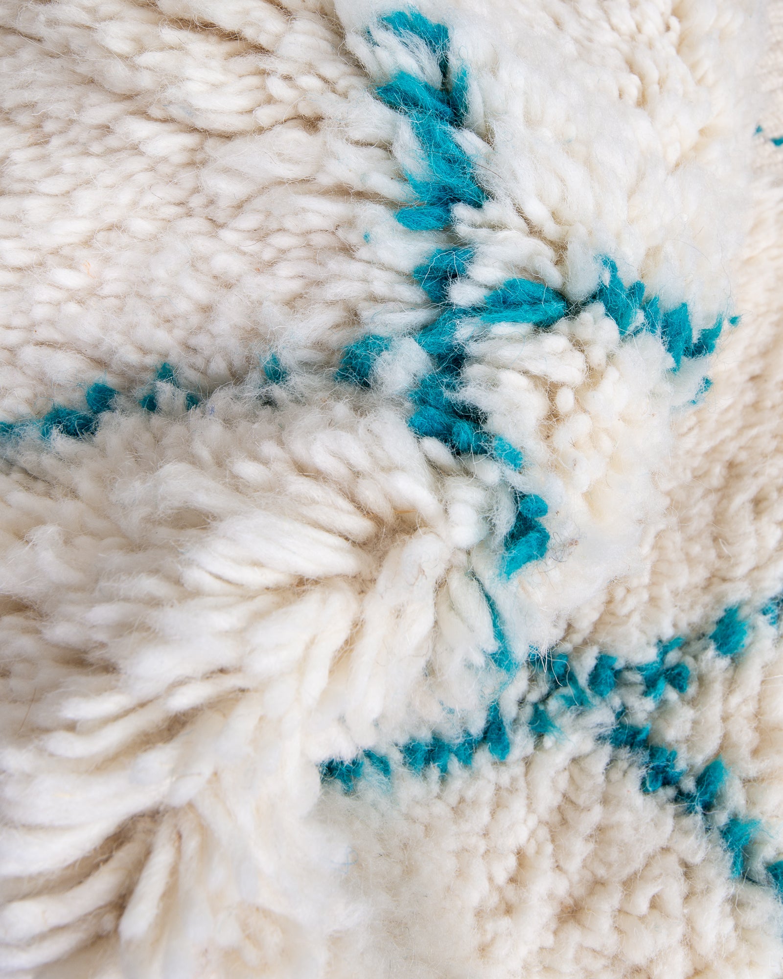 Modern designer handcrafted Berber rug from morocco Beniourain with beautiful colors and patterns