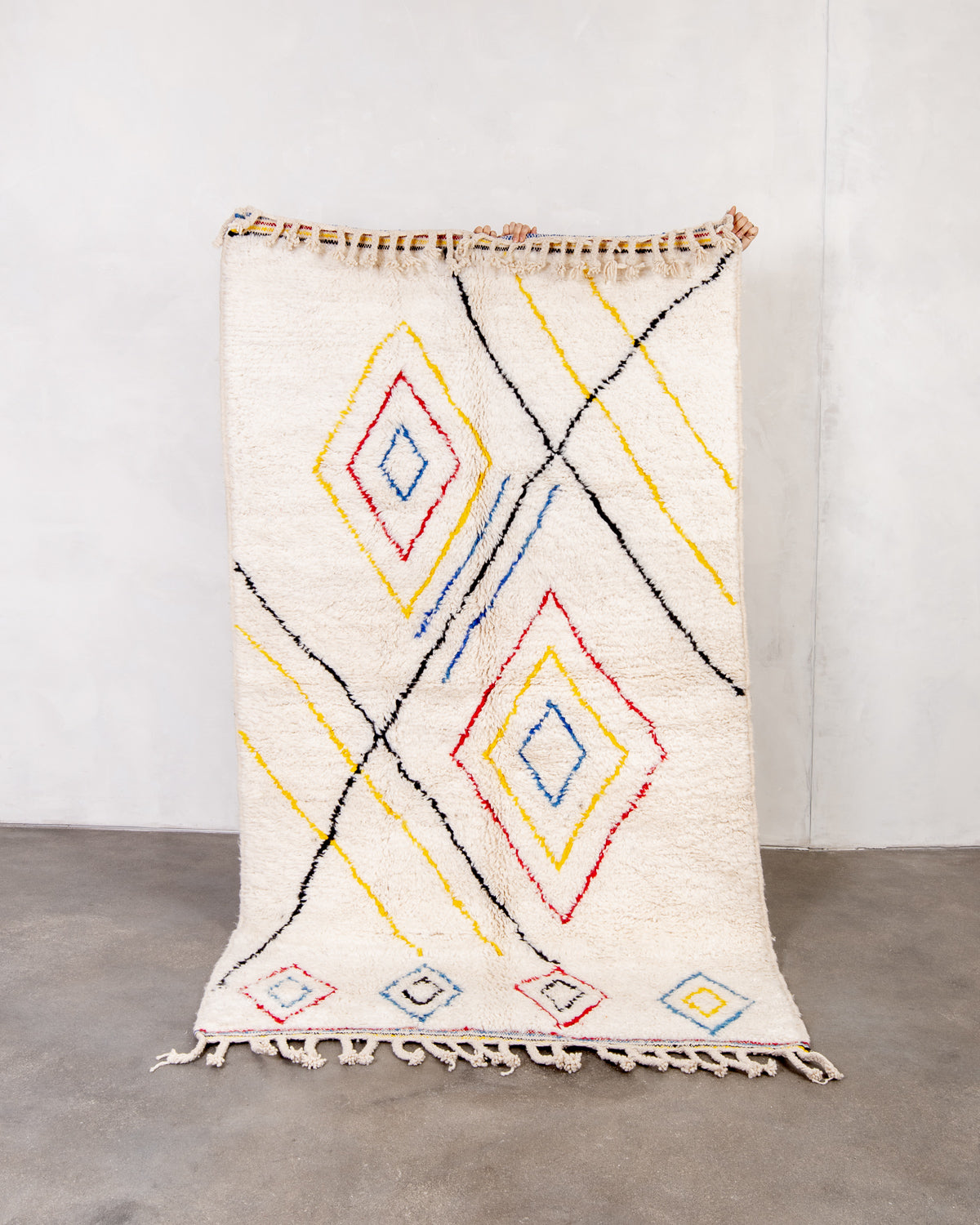 Modern designer handcrafted Berber rug from morocco Beniourain with beautiful colors and patterns