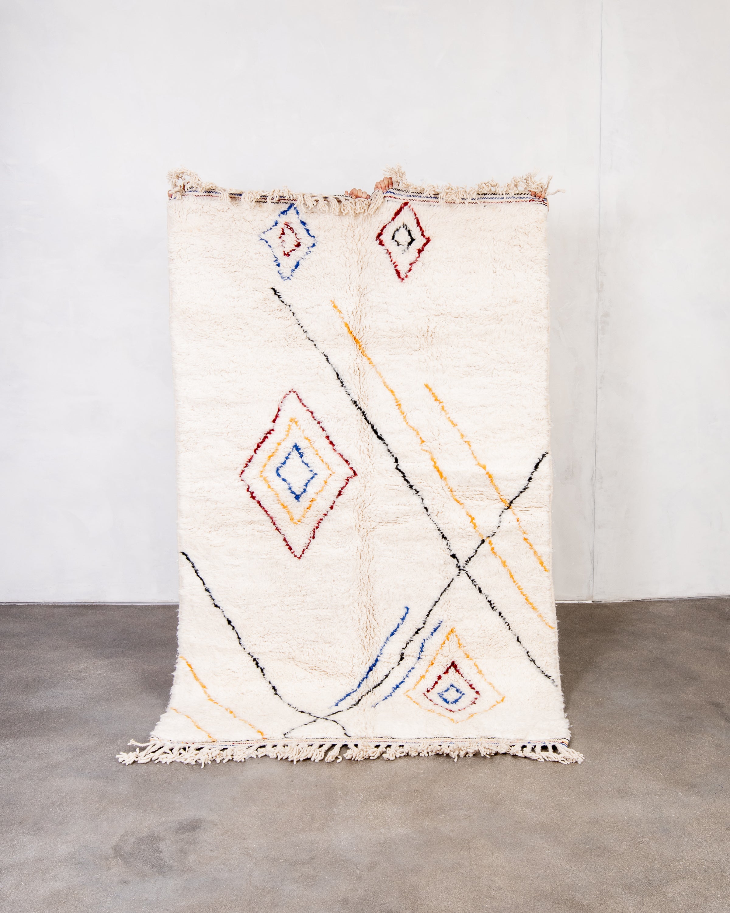Modern designer handcrafted Berber rug from morocco Beniourain with beautiful colors and patterns