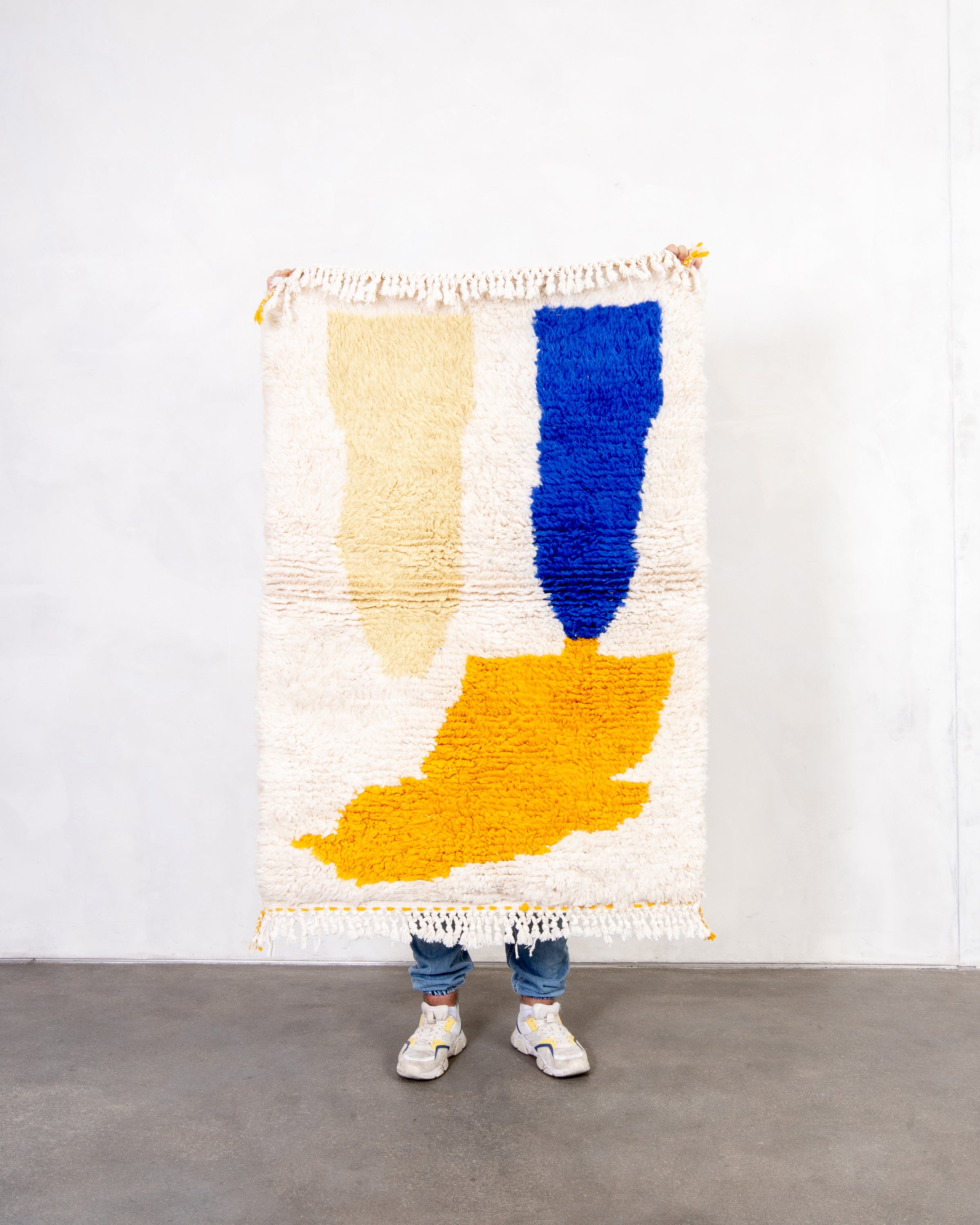 Modern designer handcrafted Berber rug from morocco Beniourain with beautiful colors and patterns