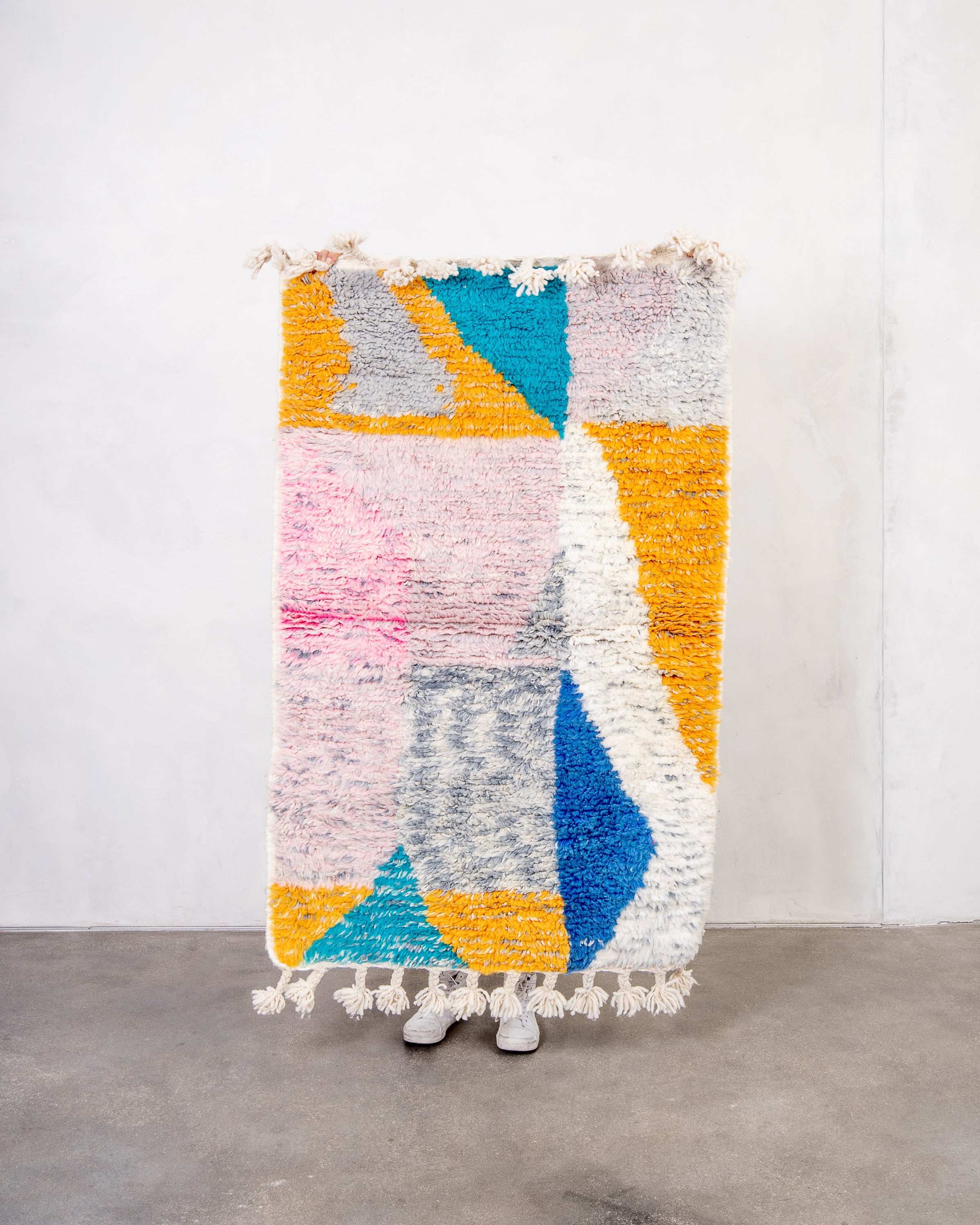 Modern designer handcrafted Berber rug from morocco Beniourain with beautiful colors and patterns