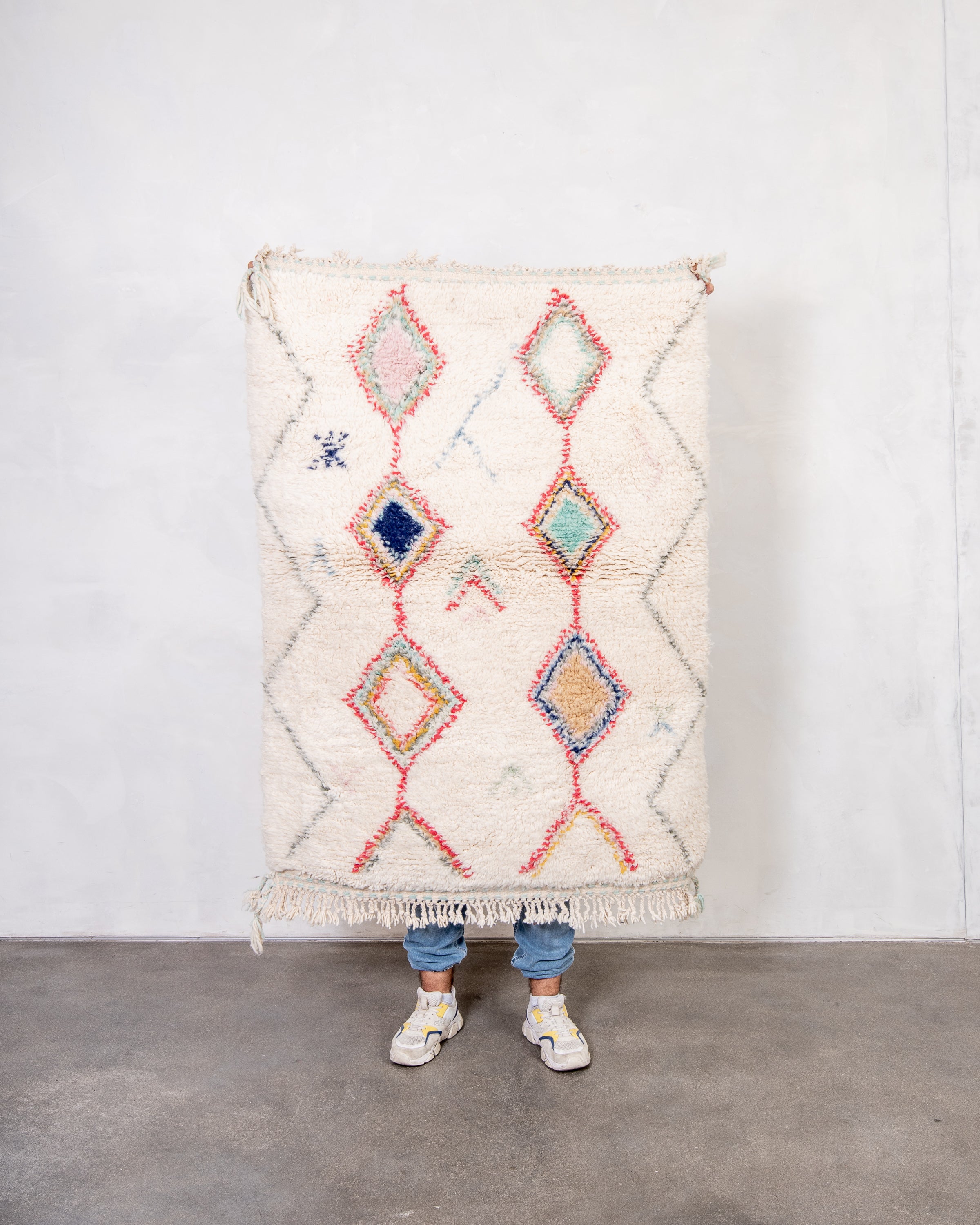 Modern designer handcrafted Berber rug from morocco Beniourain with beautiful colors and patterns