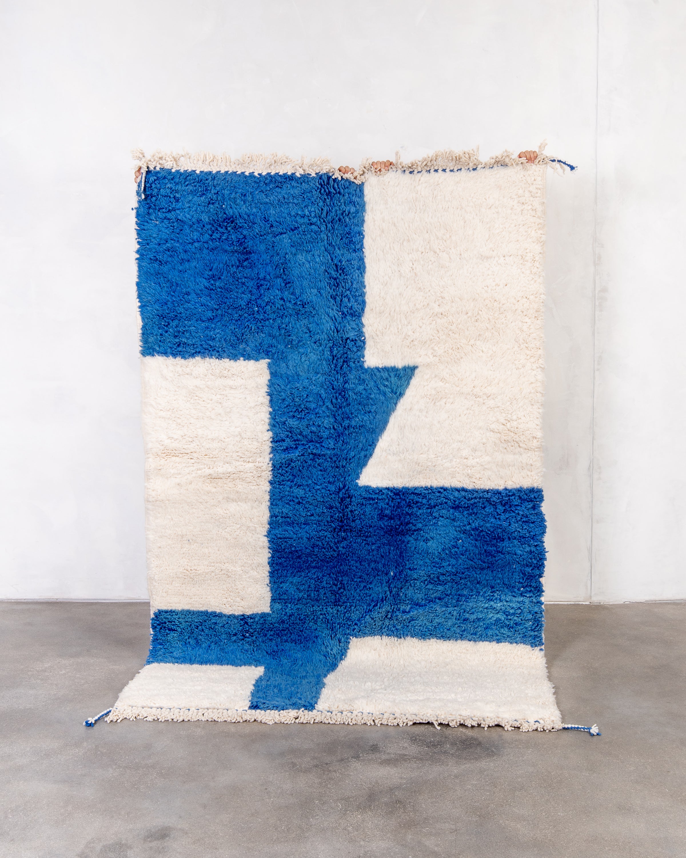 Modern designer handcrafted Berber rug from morocco Beniourain with beautiful colors and patterns