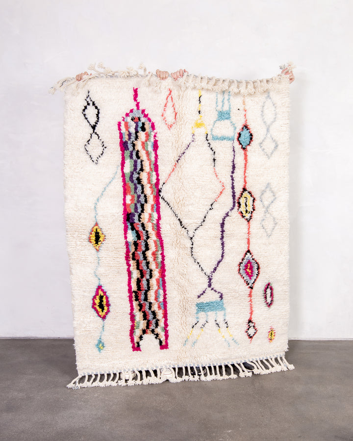 Modern designer handcrafted Berber rug from morocco Beniourain with beautiful colors and patterns