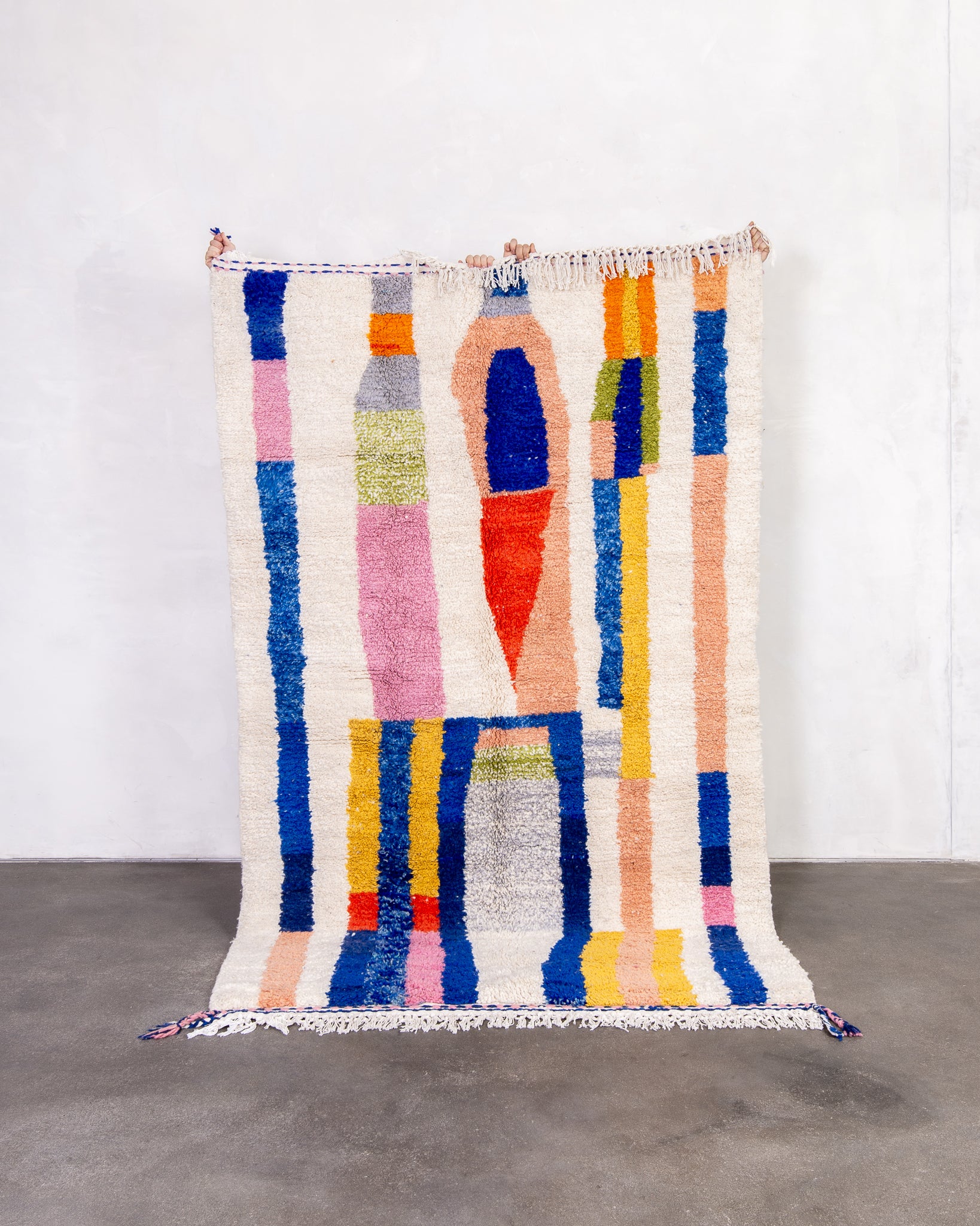 Modern designer handcrafted Berber rug from morocco Beniourain with beautiful colors and patterns