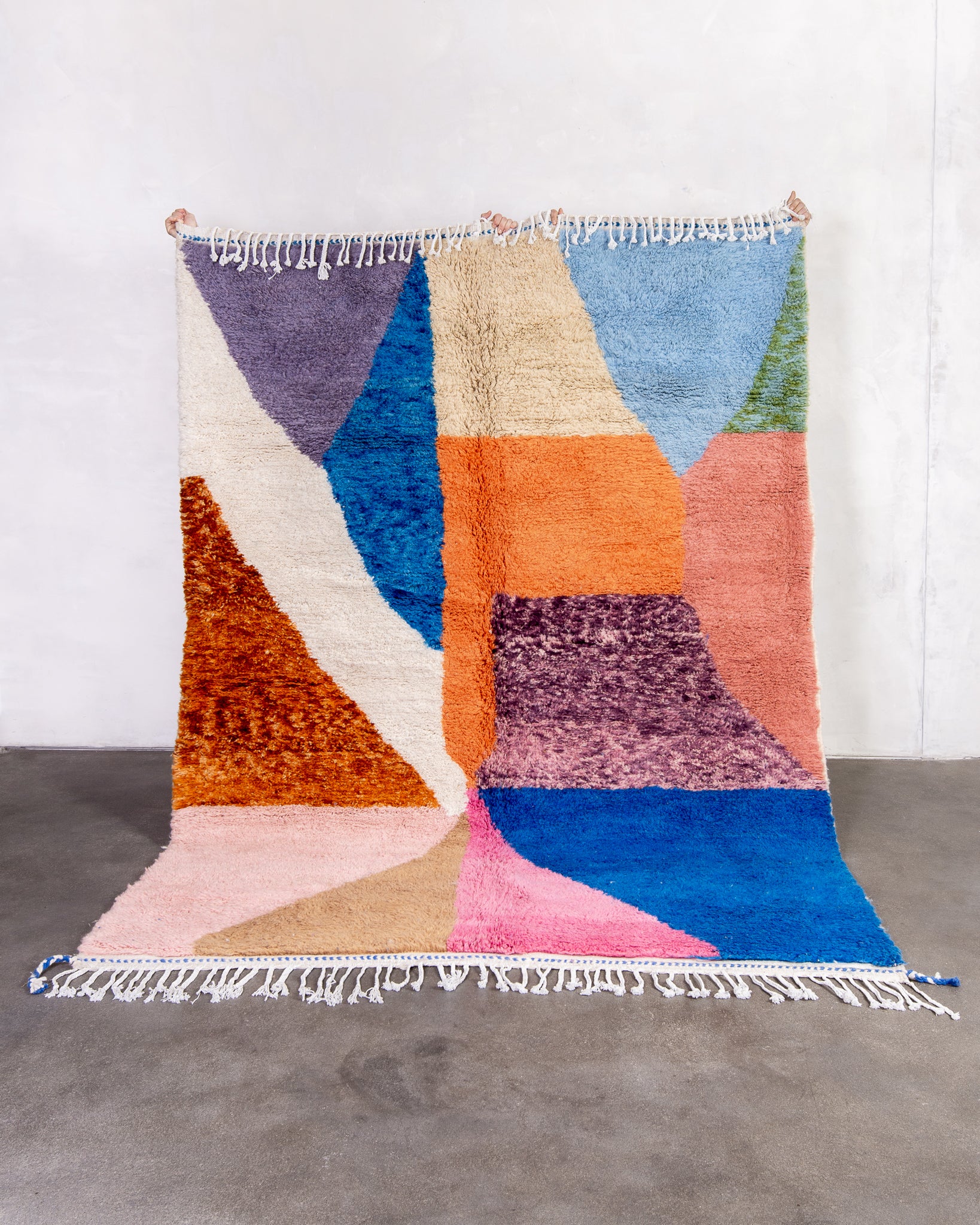 Modern designer handcrafted Berber rug from morocco Beniourain with beautiful colors and patterns