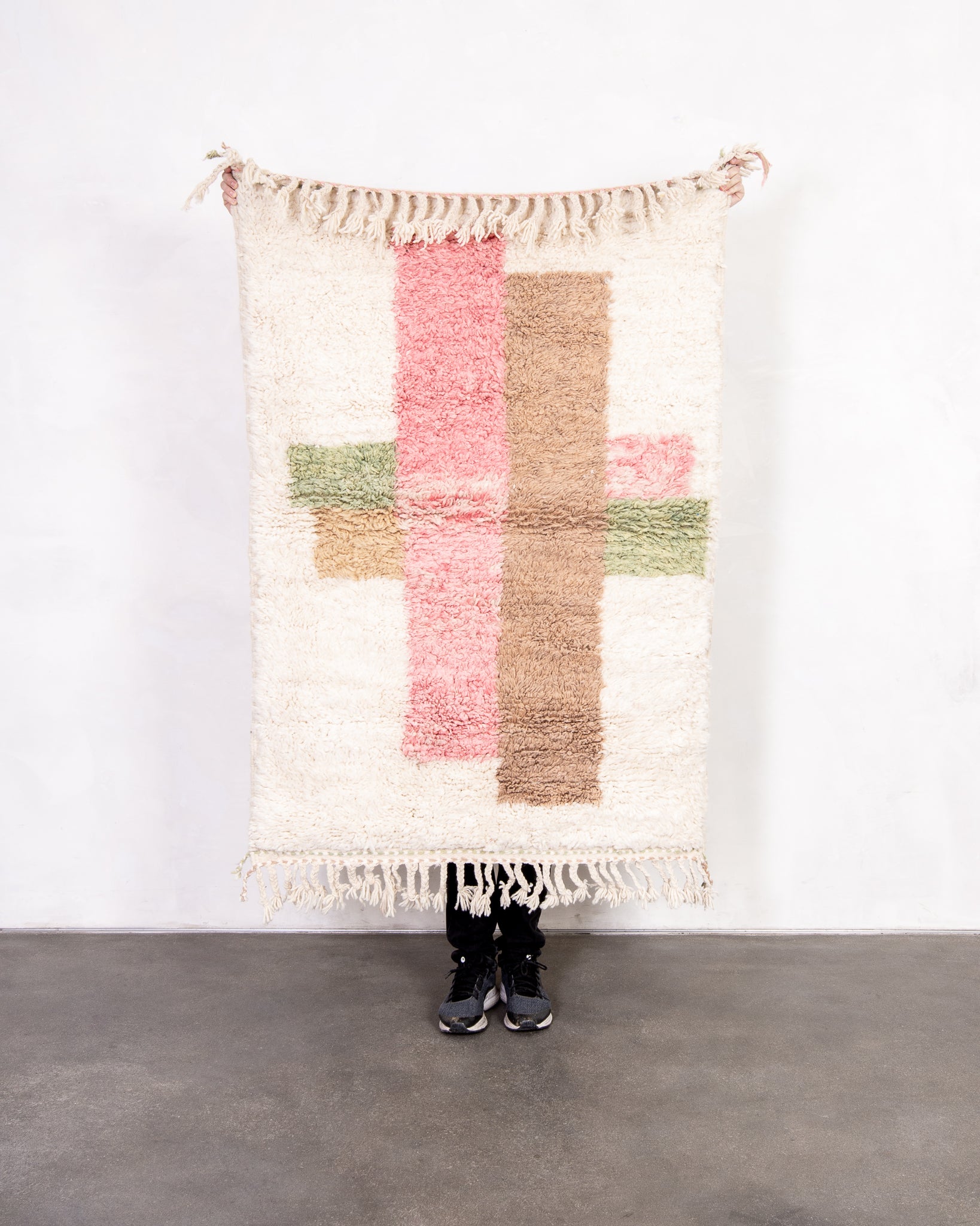 Modern designer handcrafted Berber rug from morocco Beniourain with beautiful colors and patterns