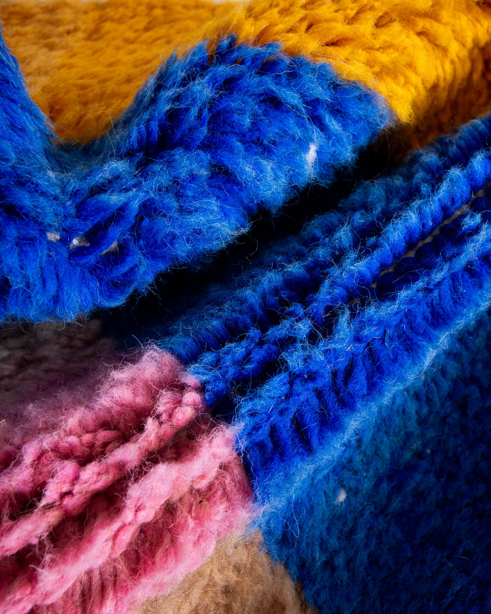 Modern designer handcrafted Berber rug from morocco Beniourain with beautiful colors and patterns