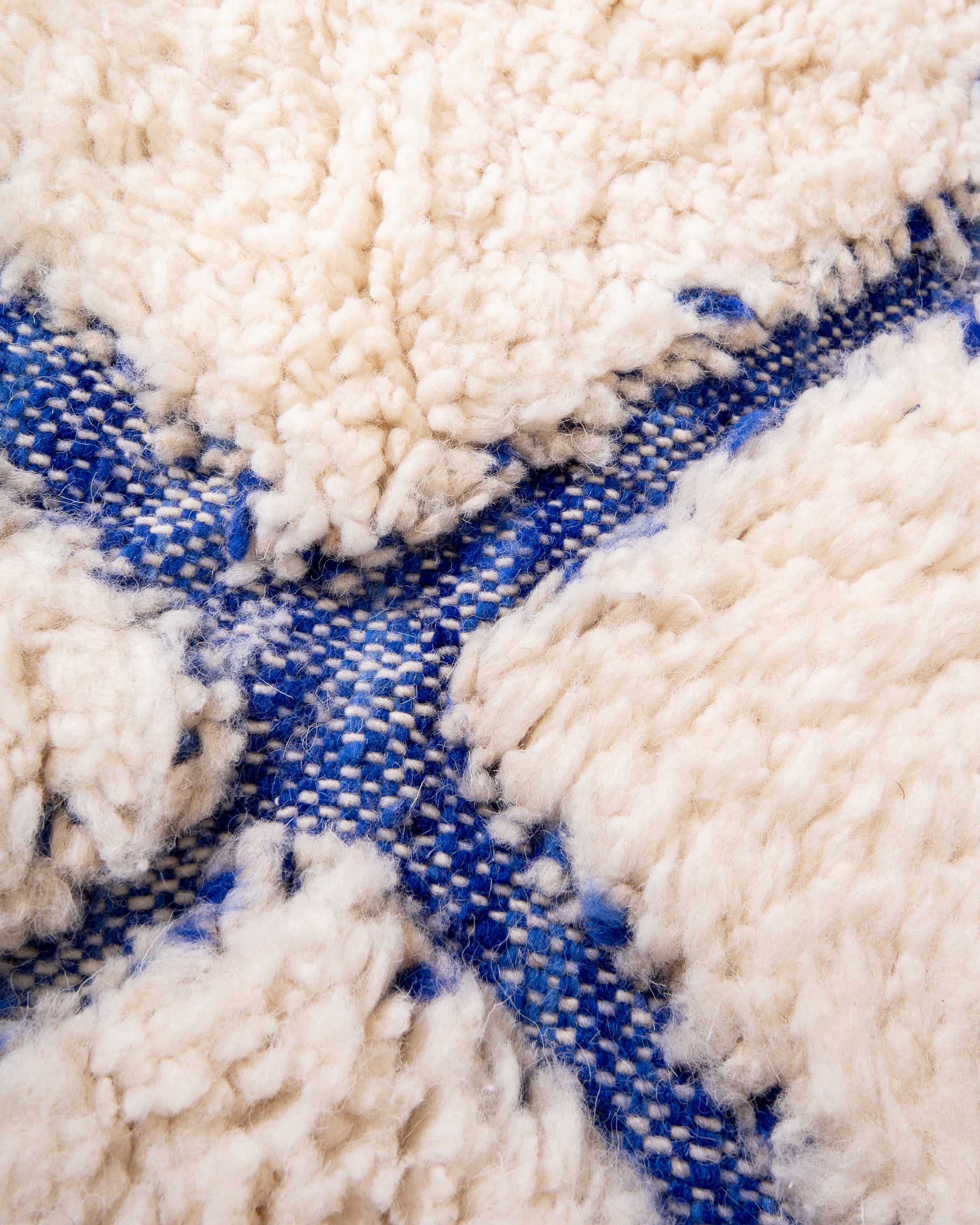 Modern designer handcrafted Berber rug from morocco Beniourain with beautiful colors and patterns