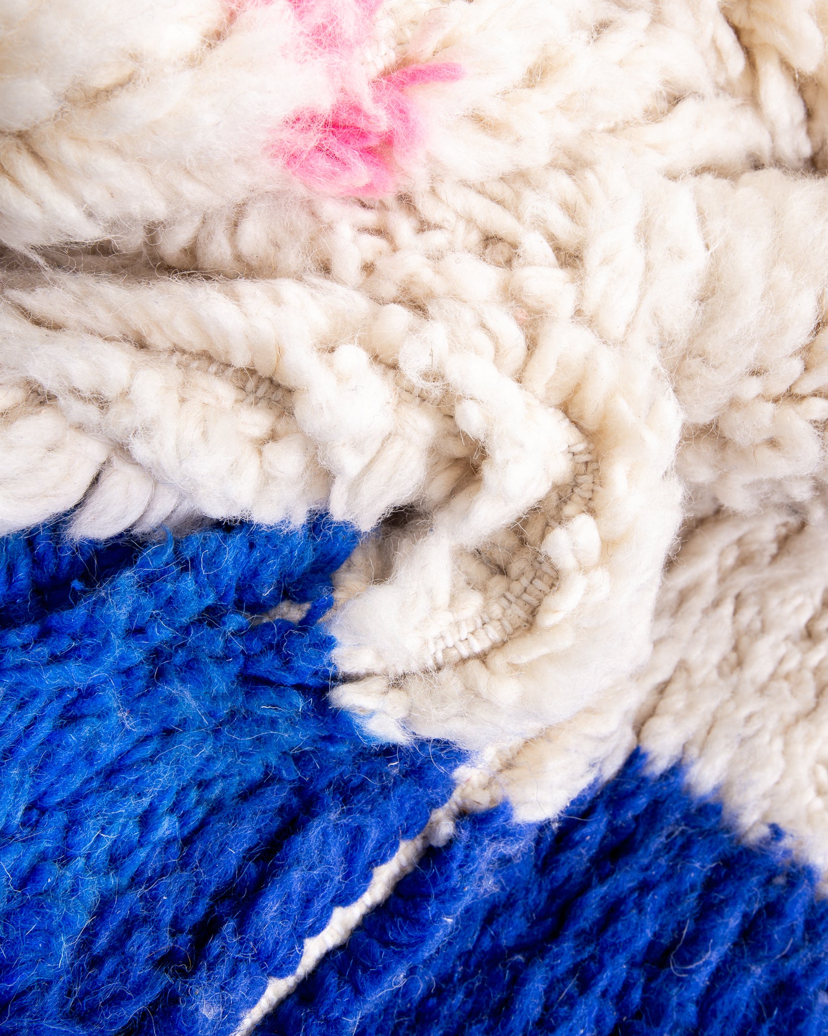 Modern designer handcrafted Berber rug from morocco Beniourain with beautiful colors and patterns