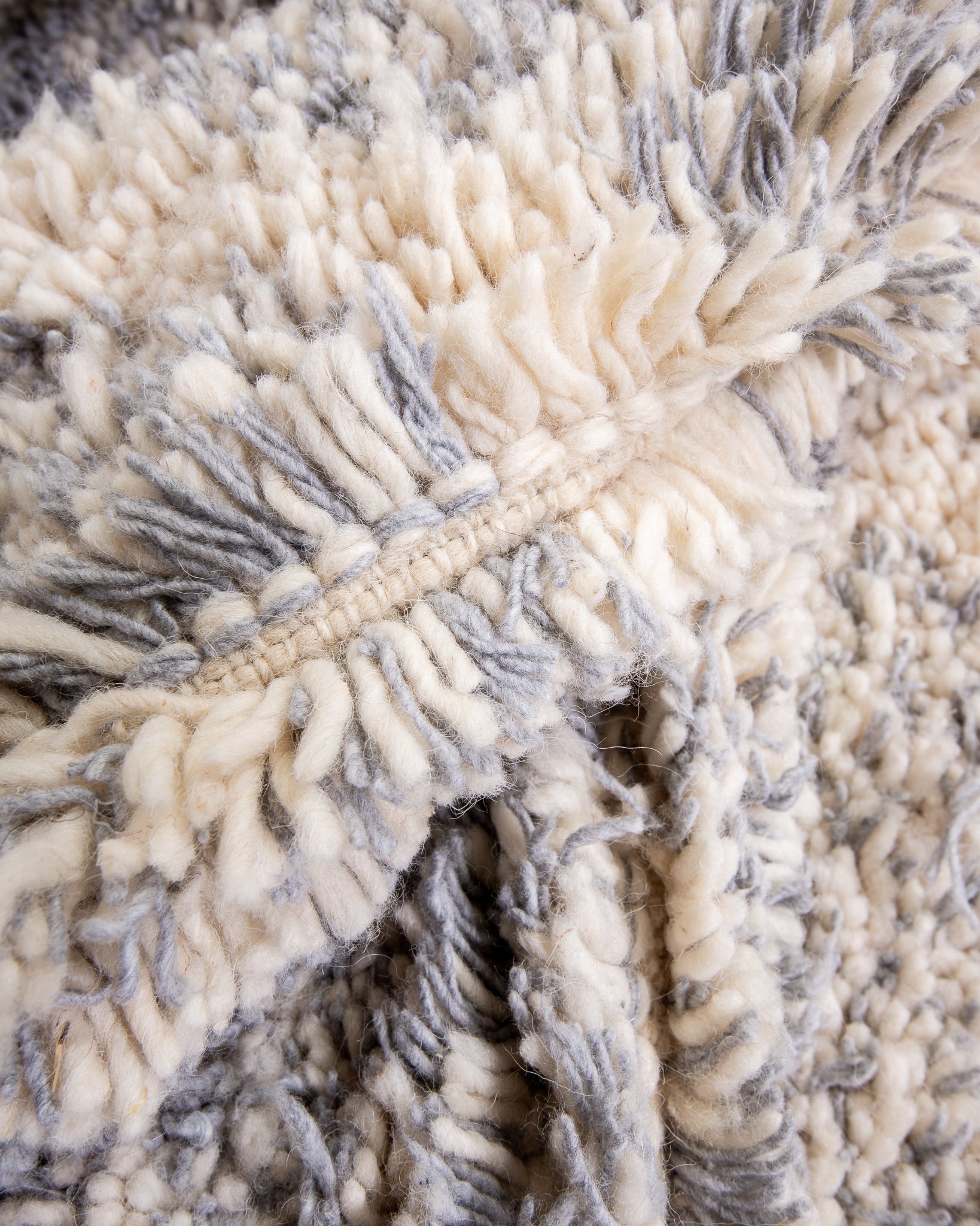 Modern designer handcrafted Berber rug from morocco Beniourain with beautiful colors and patterns