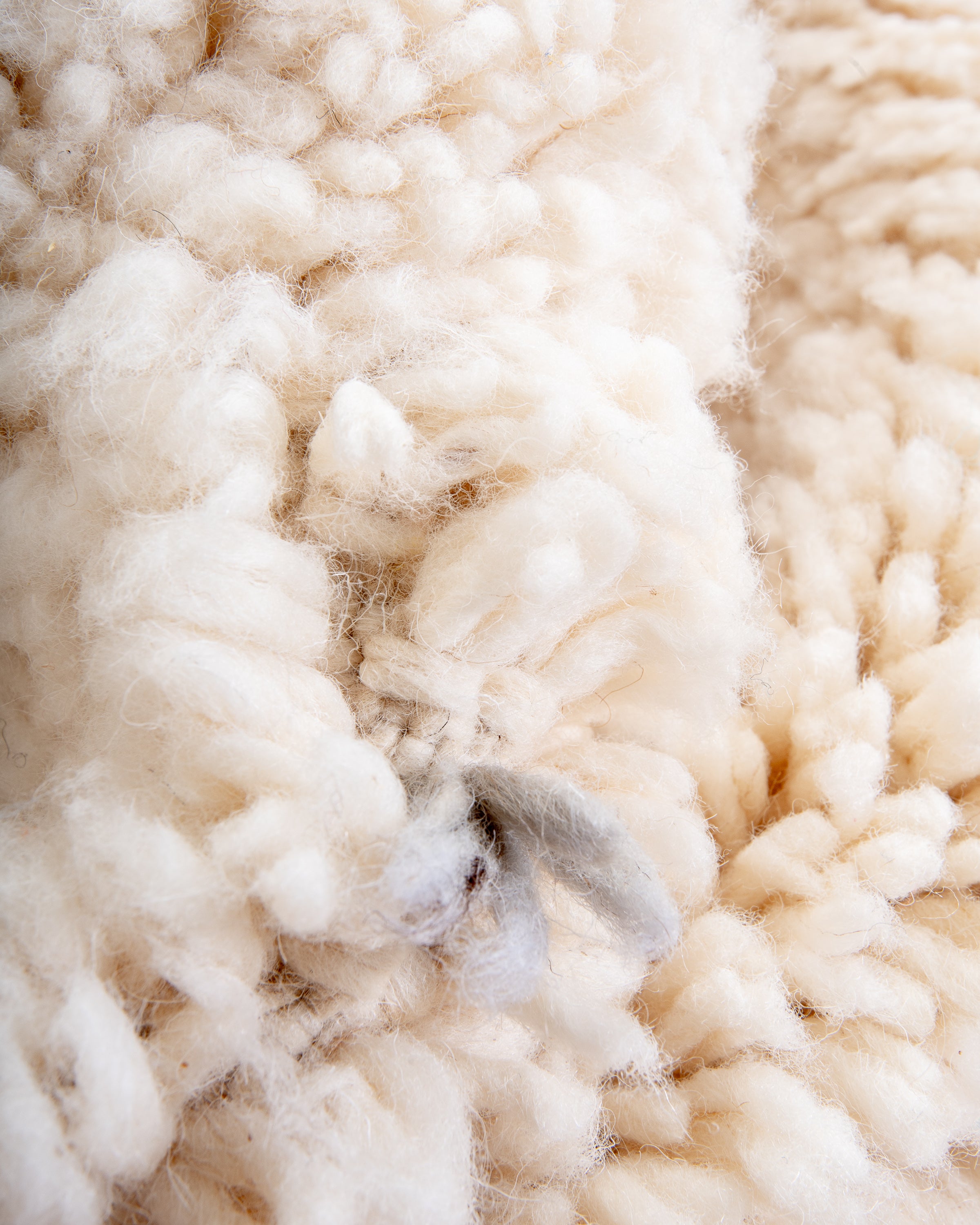 Modern designer handcrafted Berber rug from morocco Beniourain with beautiful colors and patterns