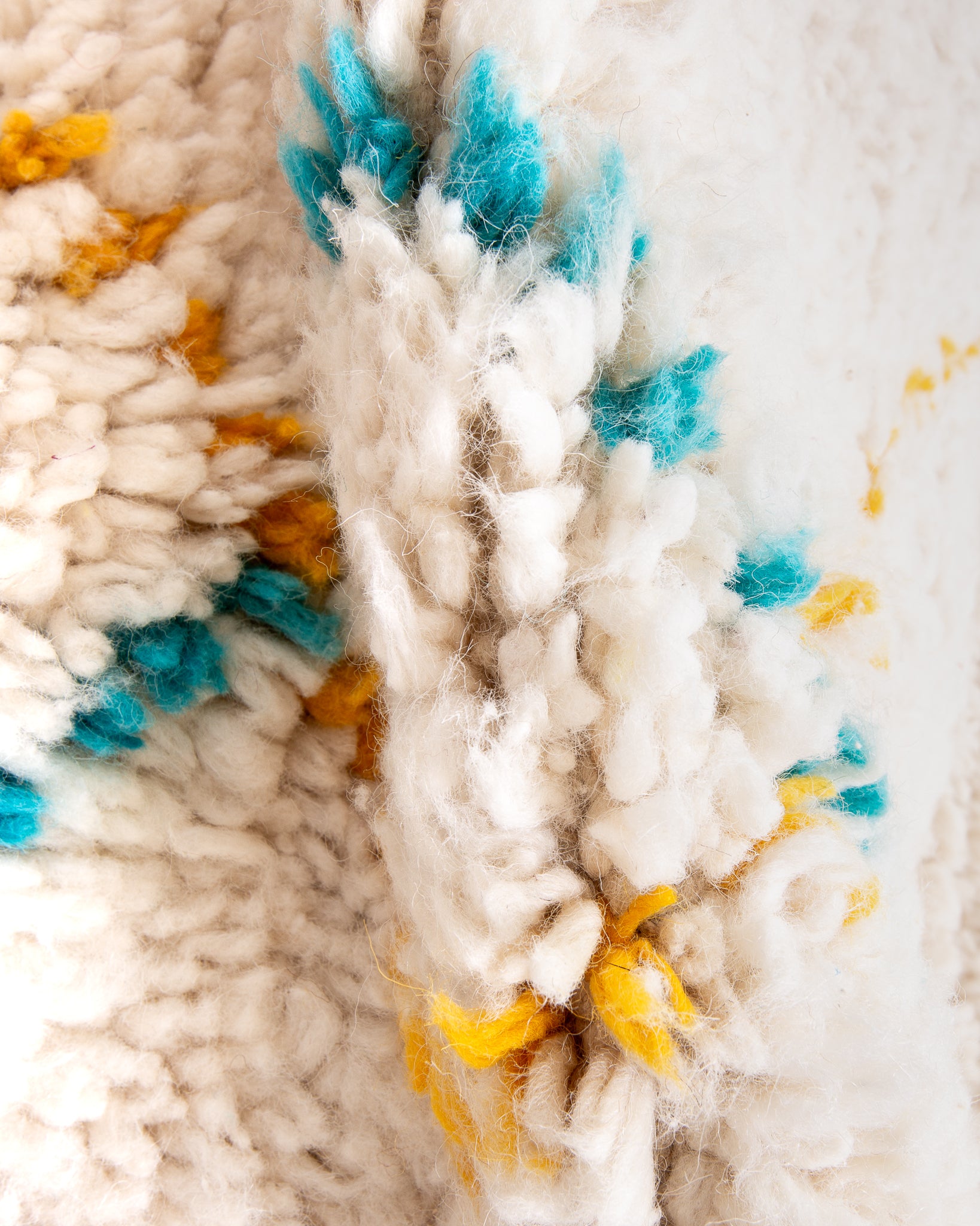 Modern designer handcrafted Berber rug from morocco Beniourain with beautiful colors and patterns