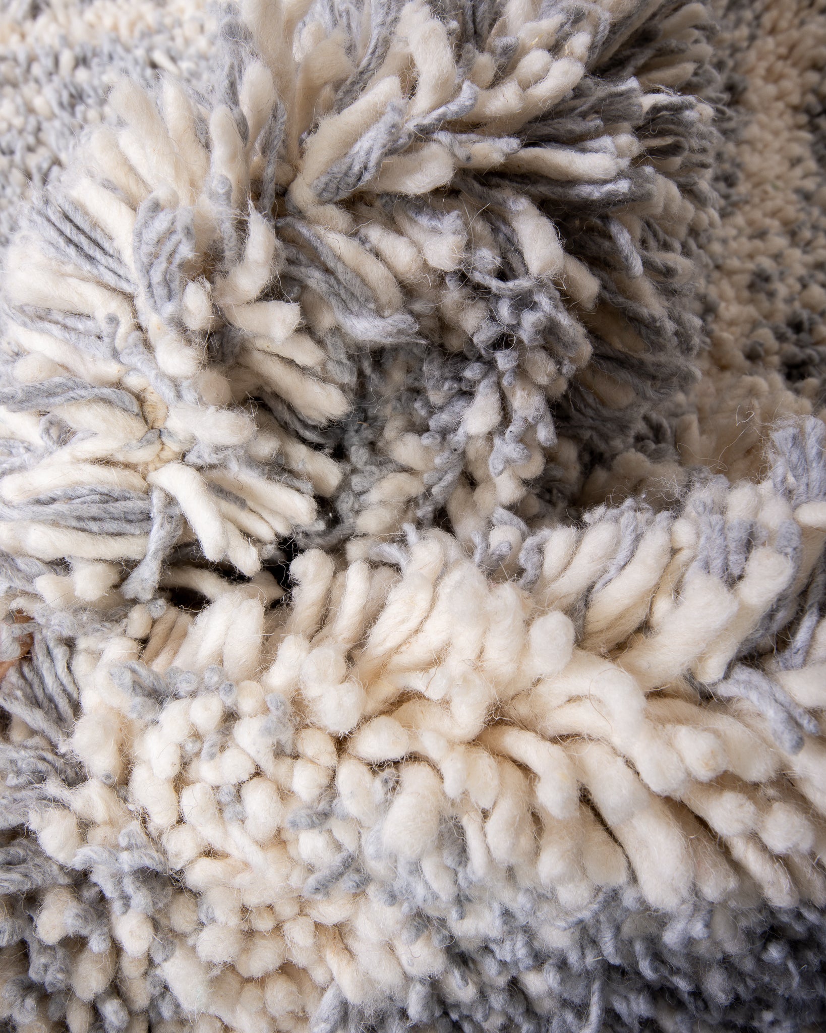 Modern designer handcrafted Berber rug from morocco Beniourain with beautiful colors and patterns