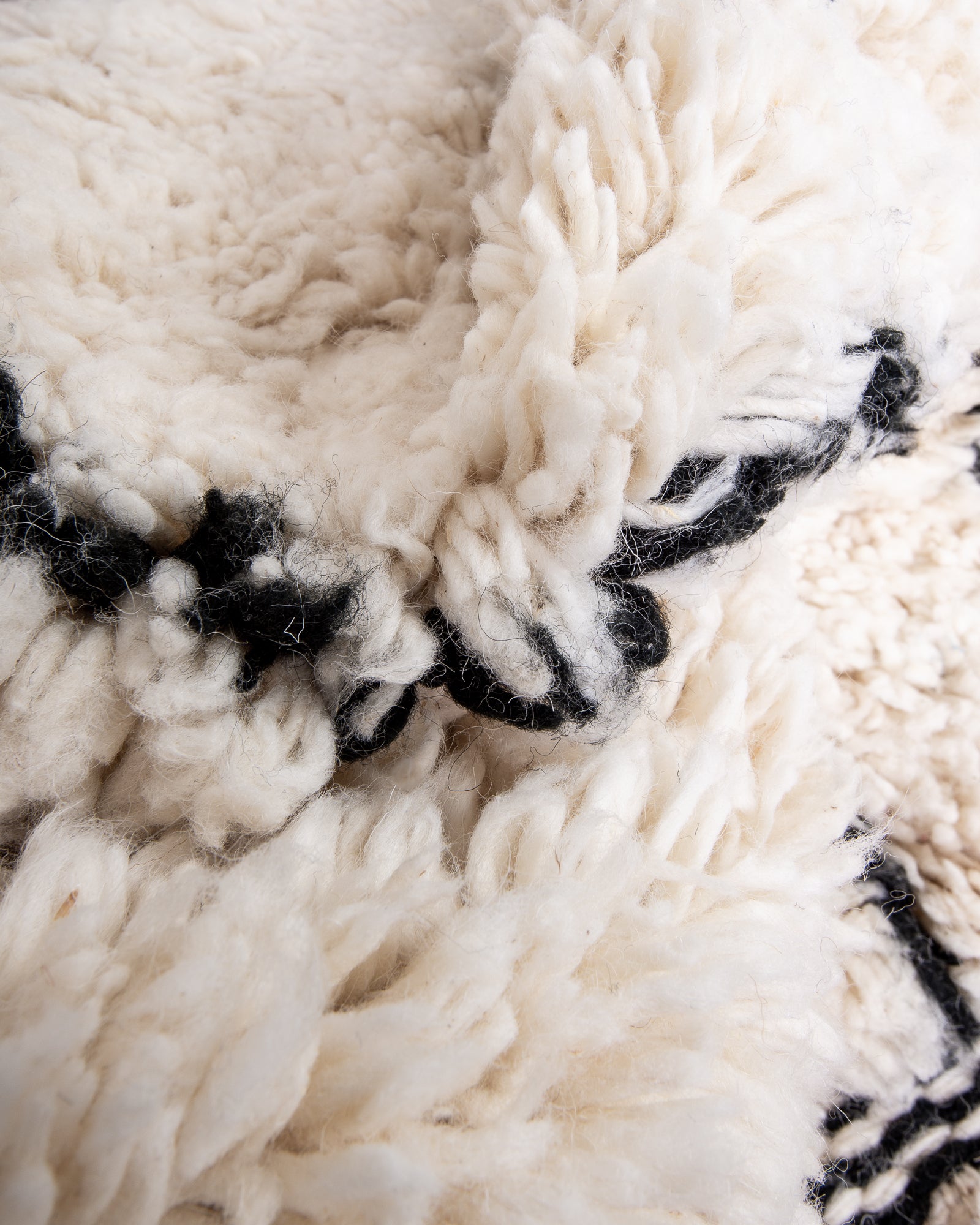 Modern designer handcrafted Berber rug from morocco Beniourain with beautiful colors and patterns