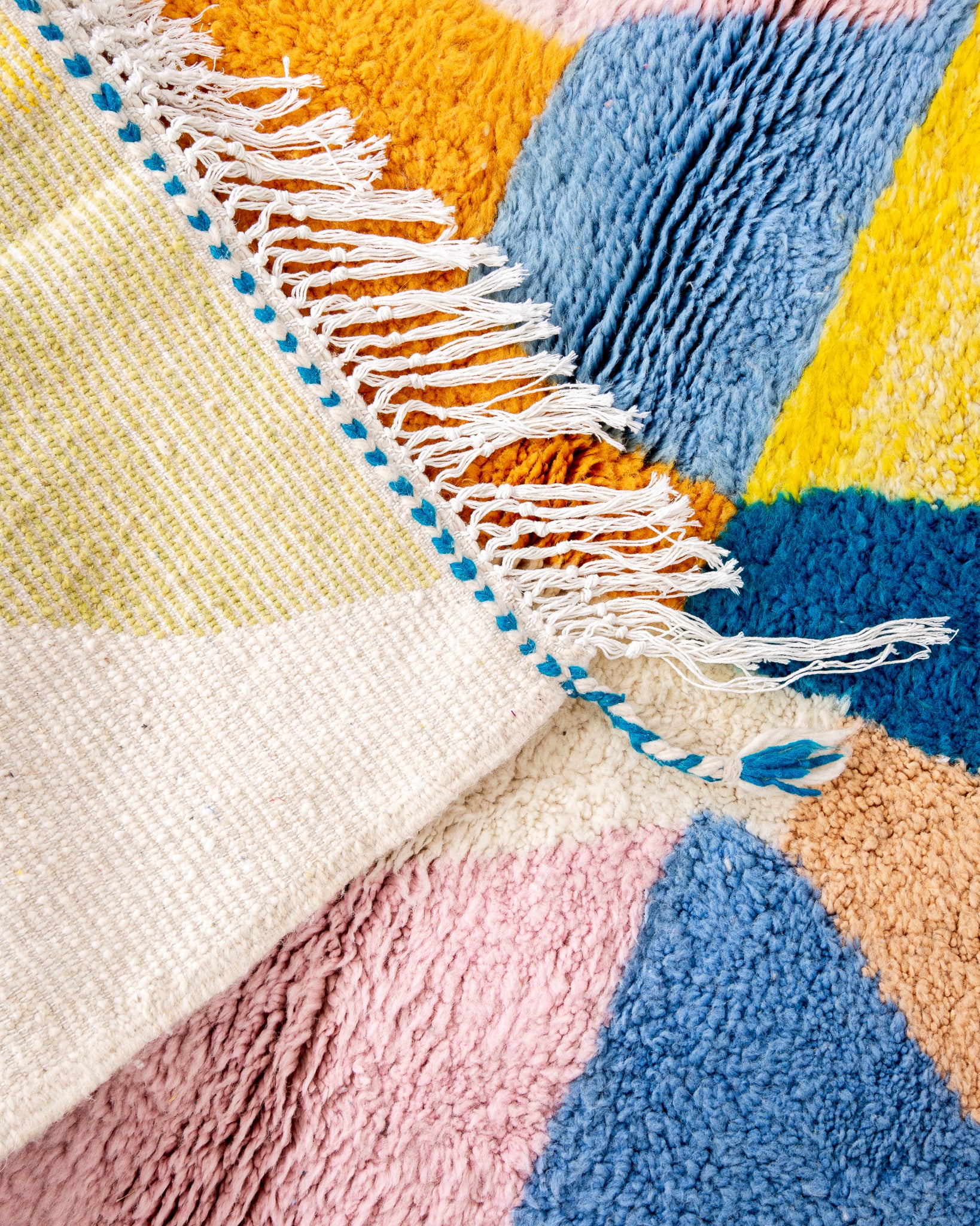 Modern designer handcrafted Berber rug from morocco Beniourain with beautiful colors and patterns