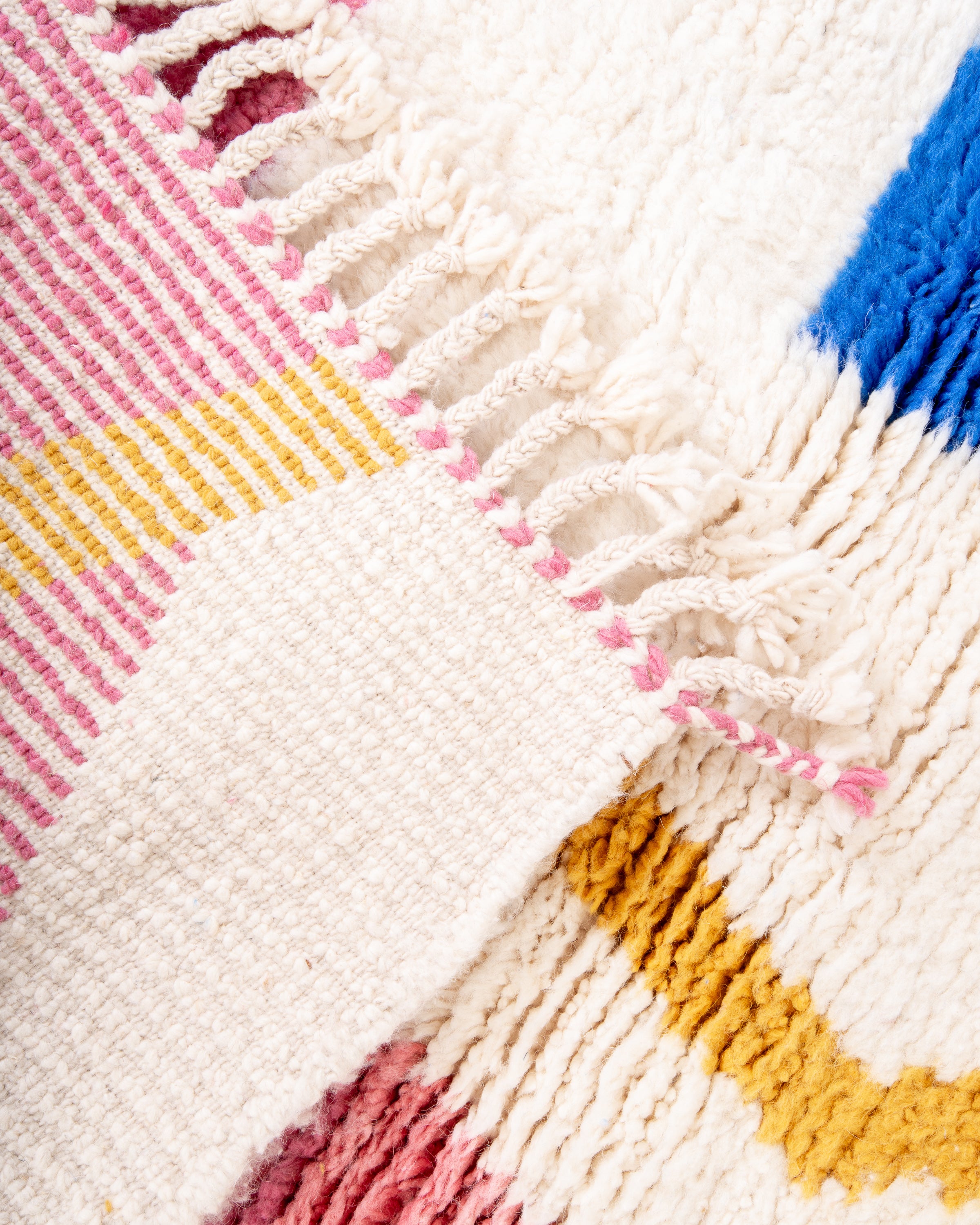 Modern designer handcrafted Berber rug from morocco Beniourain with beautiful colors and patterns