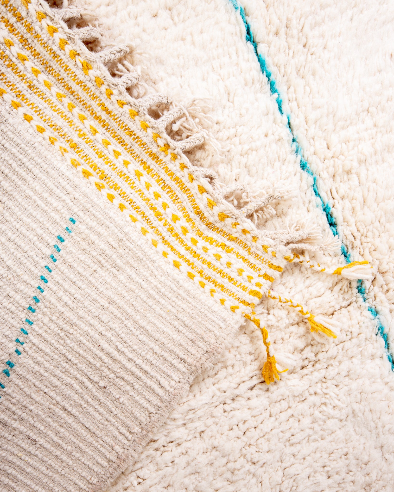 Modern designer handcrafted Berber rug from morocco Beniourain with beautiful colors and patterns