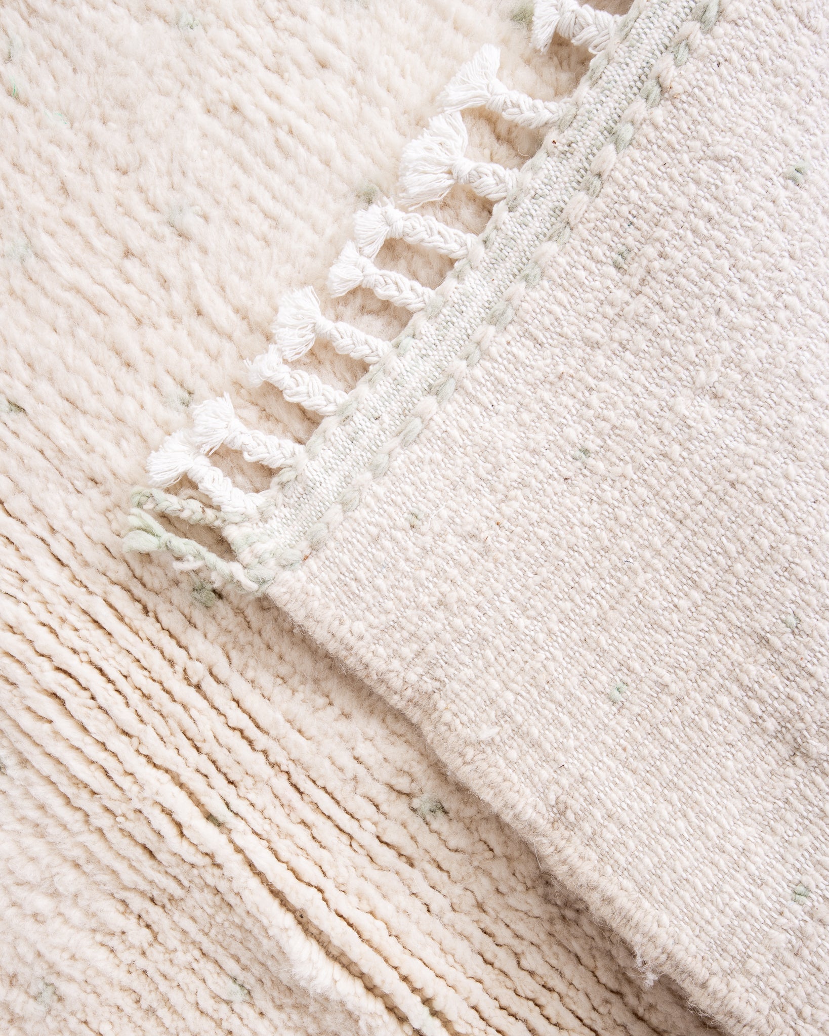 Modern designer handcrafted Berber rug from morocco Beniourain with beautiful colors and patterns