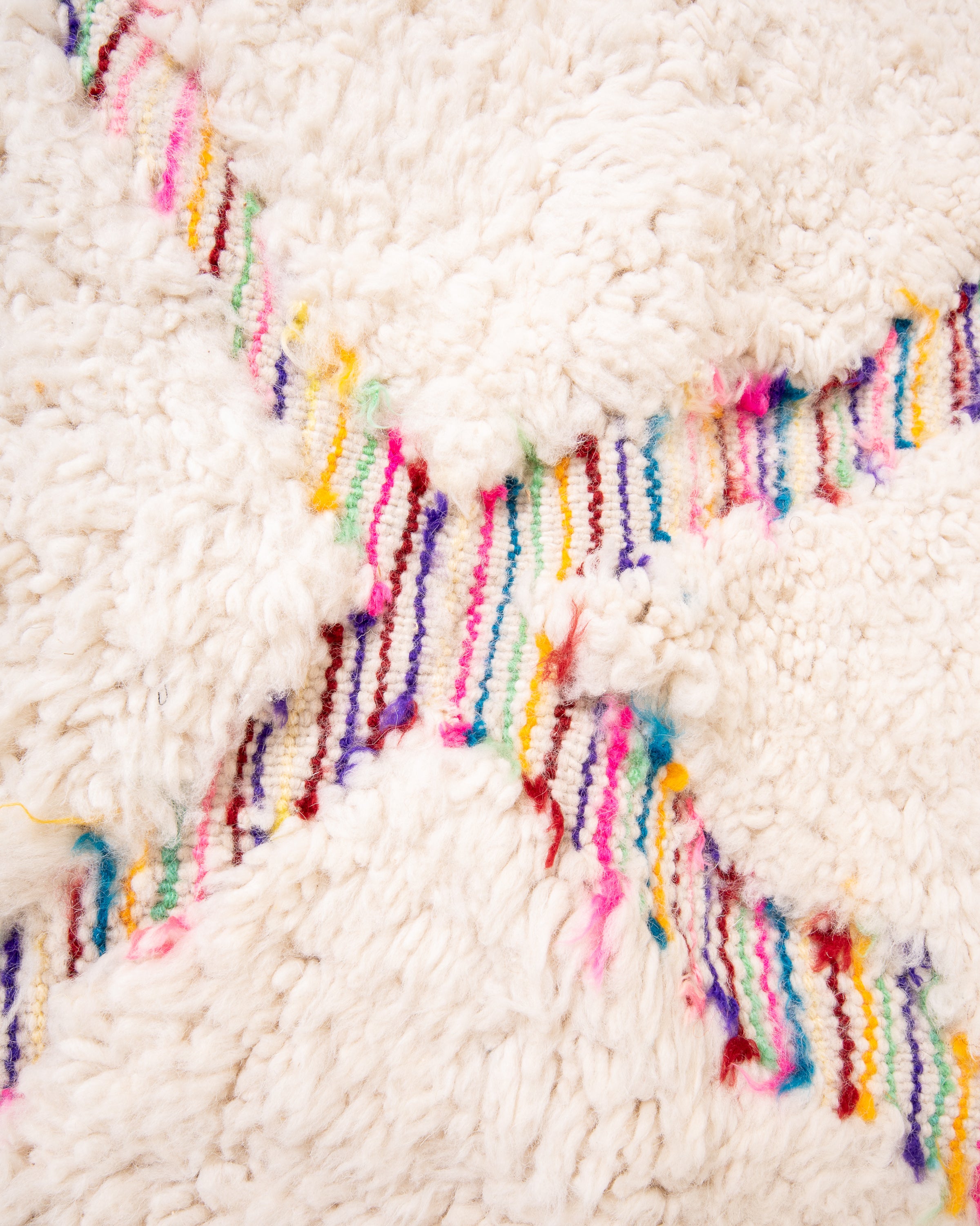 Modern designer handcrafted Berber rug from morocco Beniourain with beautiful colors and patterns